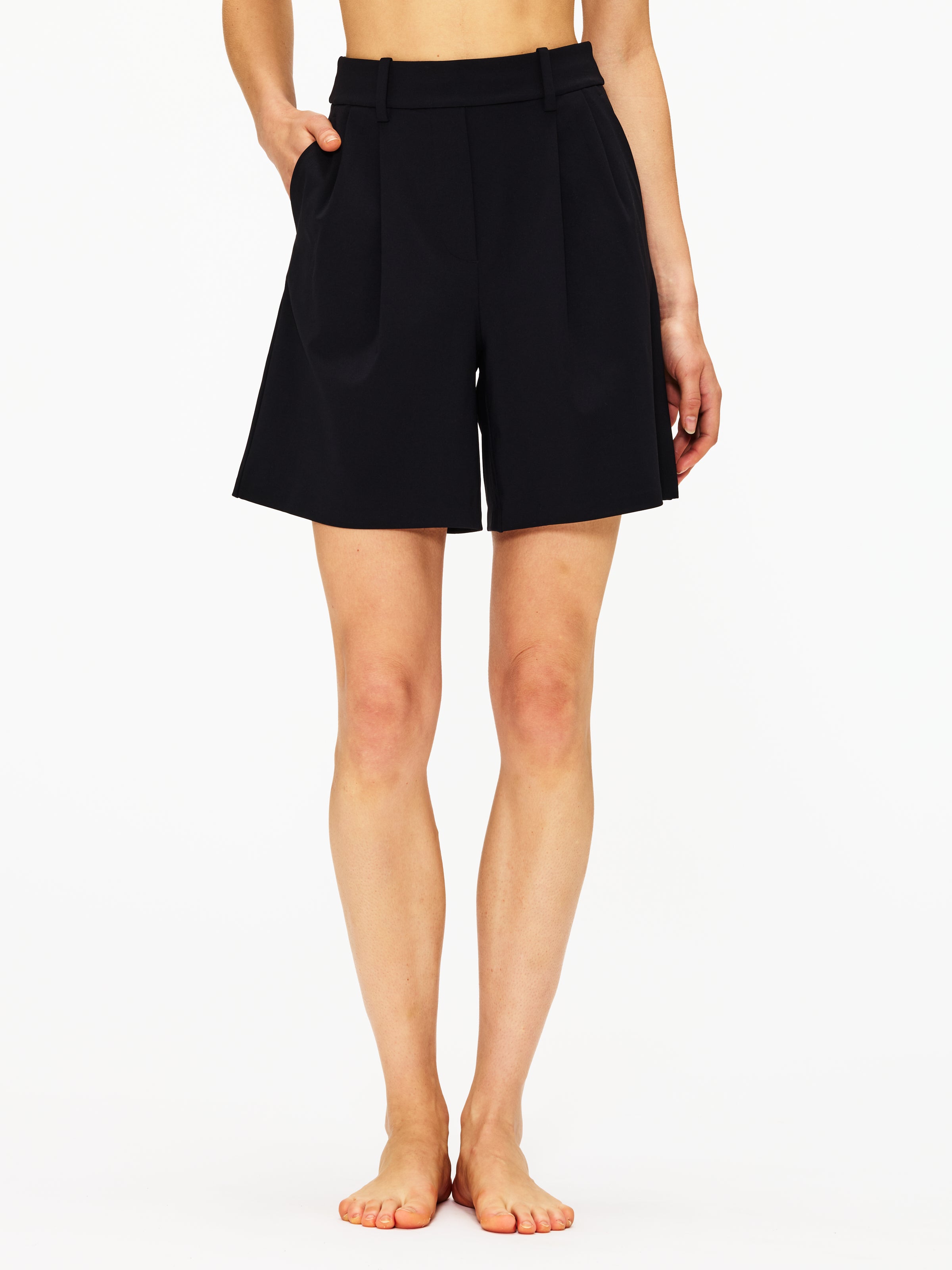 Lululemon Daydrift Pleated High-Rise Short 7