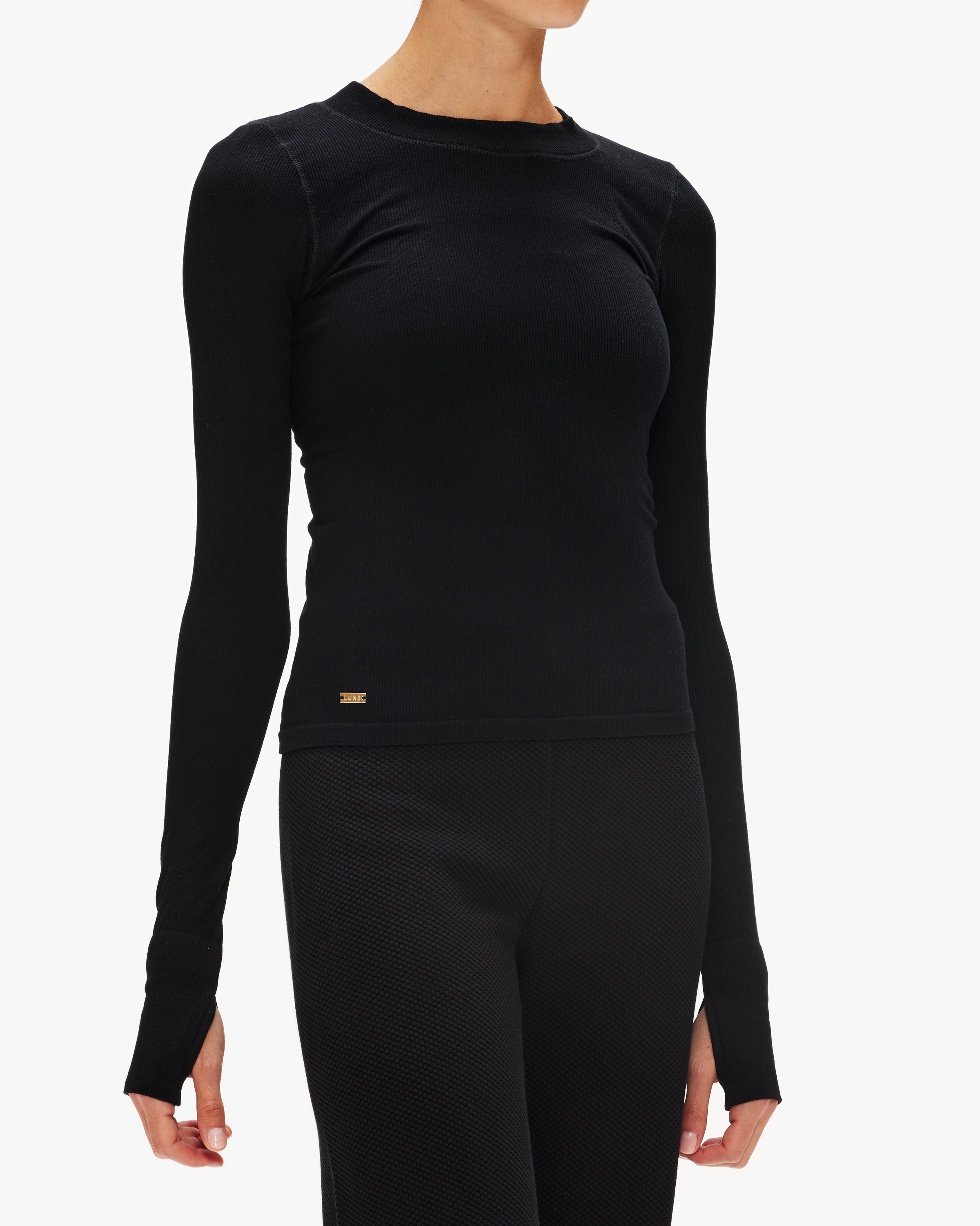 【YOURNUS】Ribbed Hand Warmer Long Sleeve YOURNUS】Ribbed Hand Warmer Long Sleeve 260 ZoneKnit™ Long