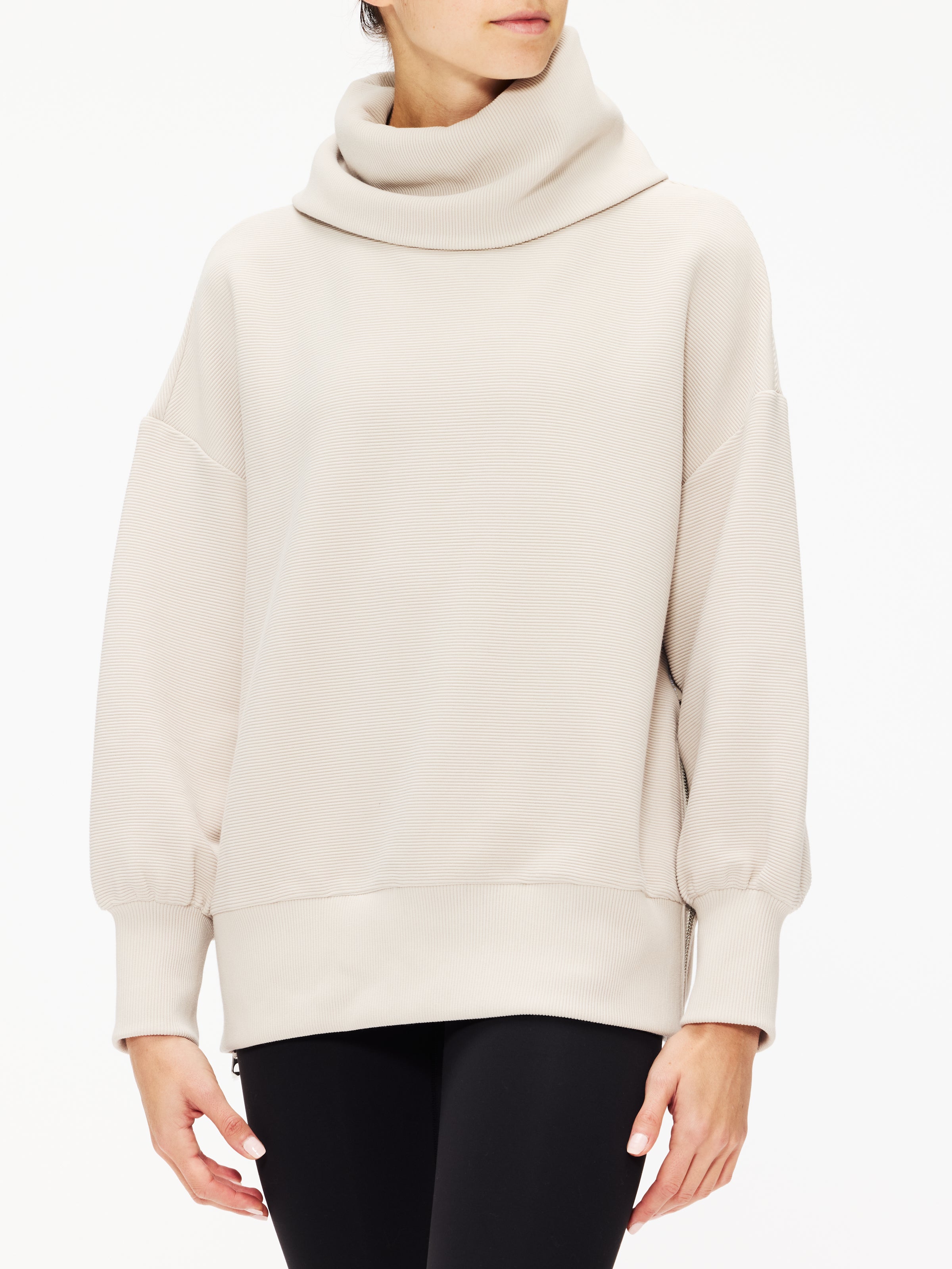 Varley Milton Sweat – The Shop at Equinox