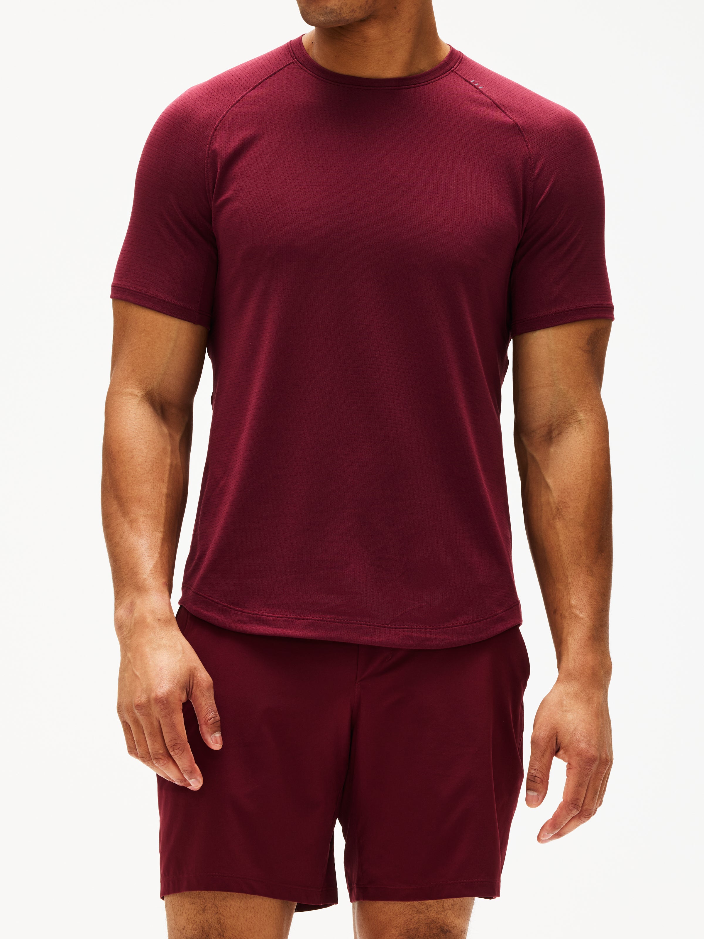 Lululemon License To Train Short Sleeve – The Shop at Equinox