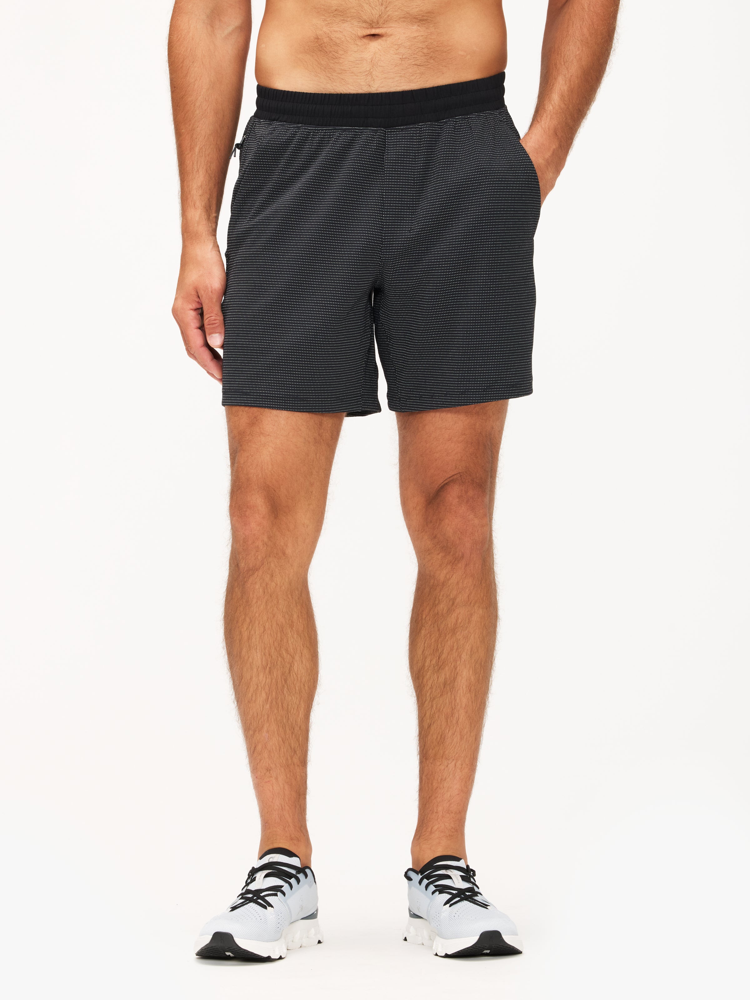 Lululemon Pace Breaker Reflective Knit Short 7" - Unlined