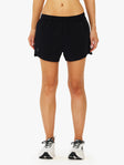 On Women's Train Shorts 3"