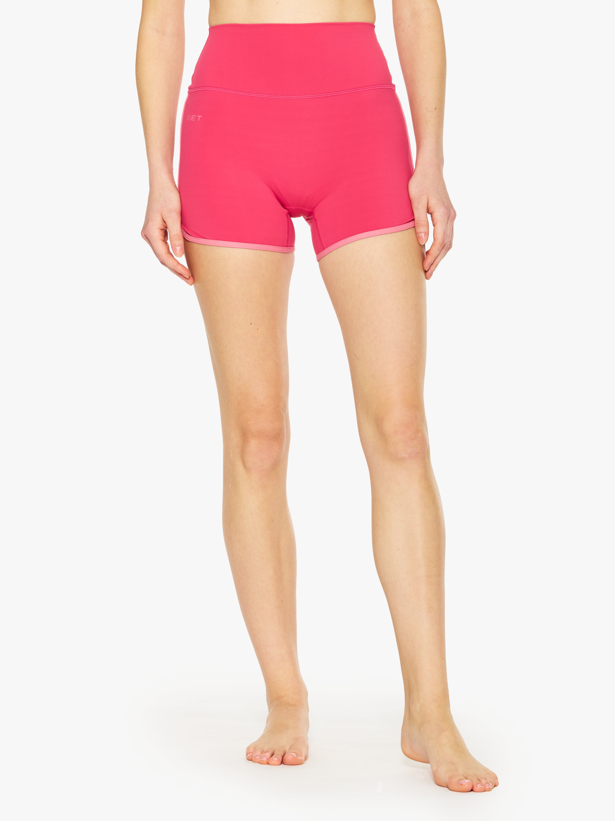 Set Active Sportbody® Sporty Stripe Shorts – The Shop at Equinox