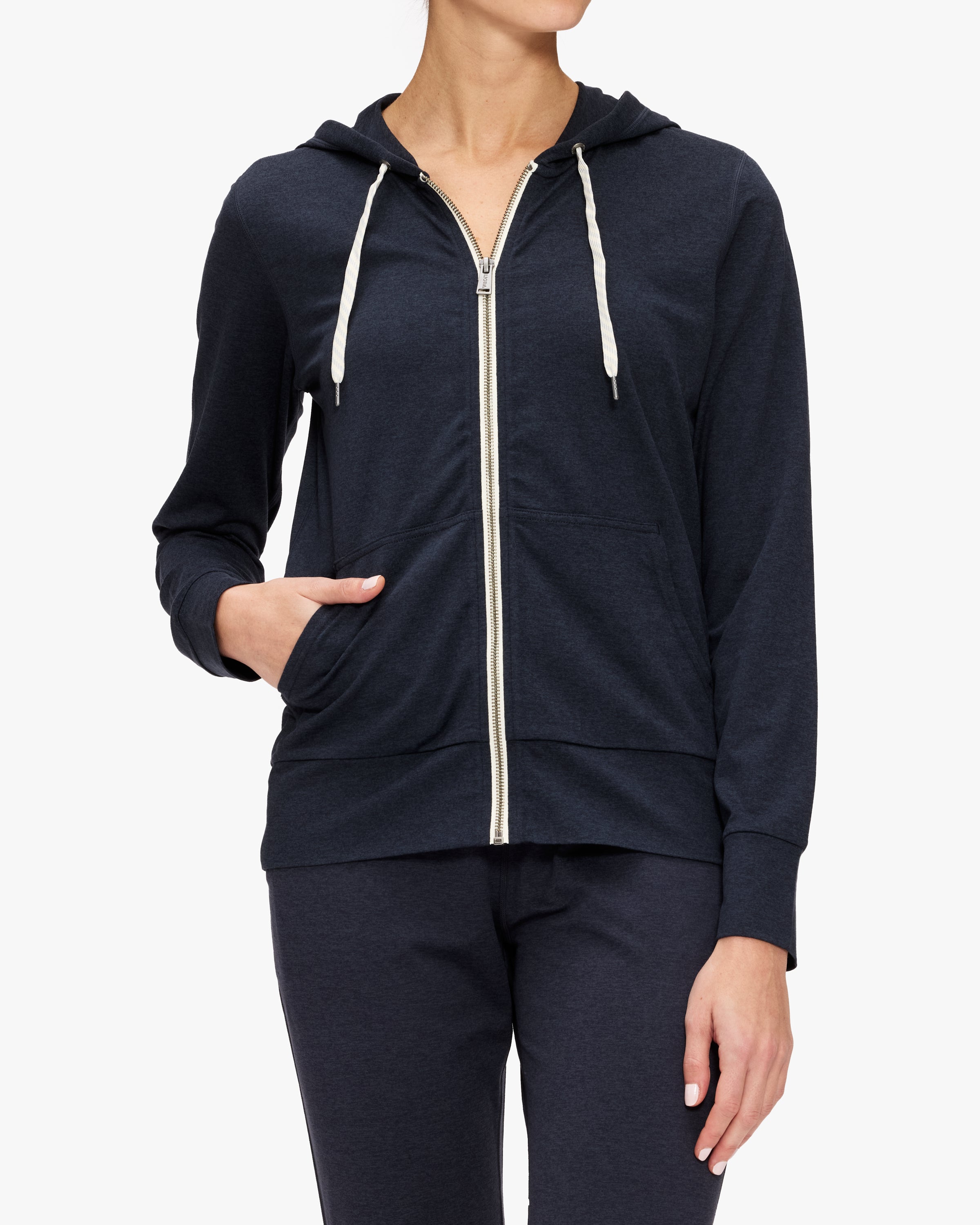 Vuori Halo orders Performance Hoodie