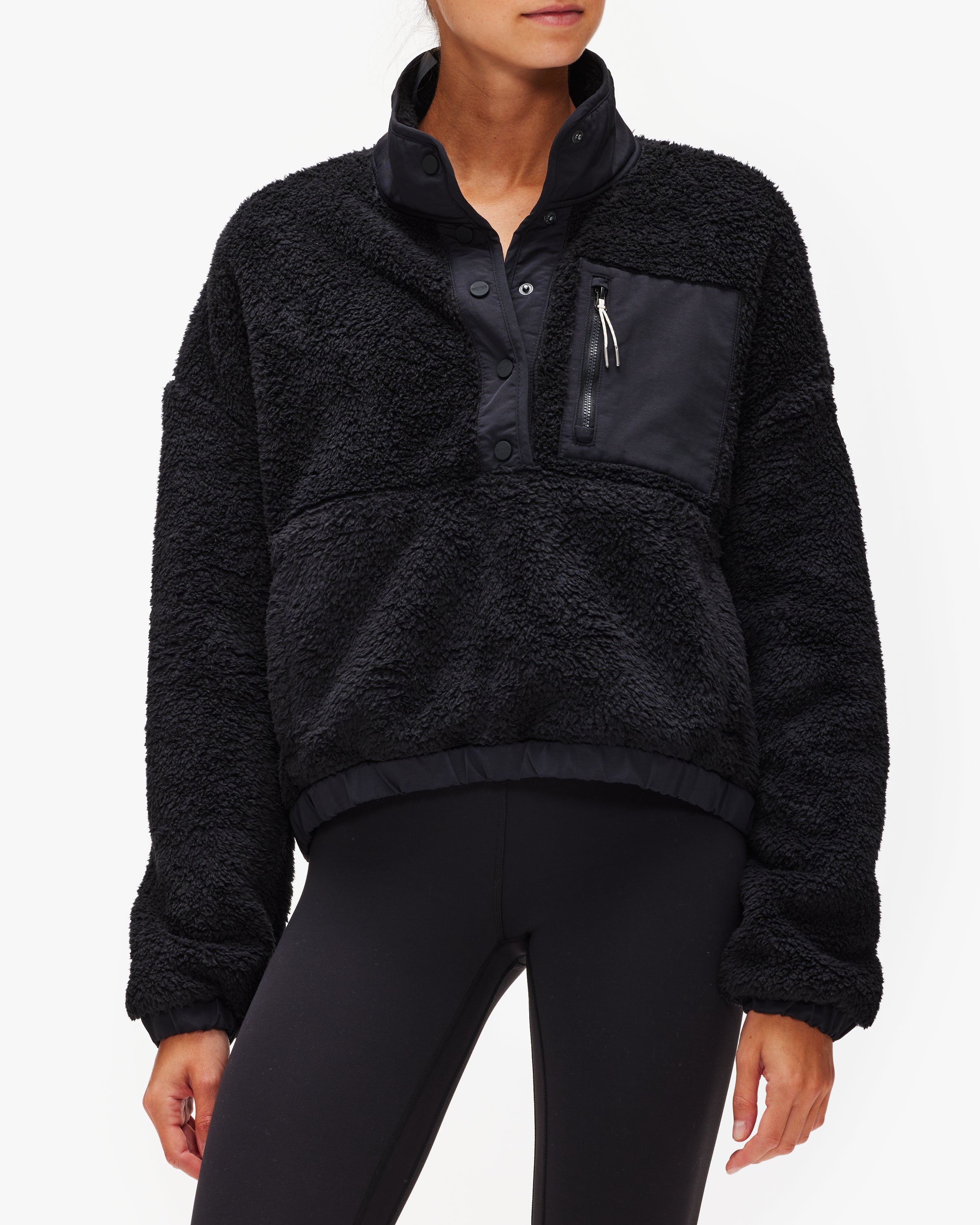 Vuori Cozy Sherpa Popover – The Shop at Equinox