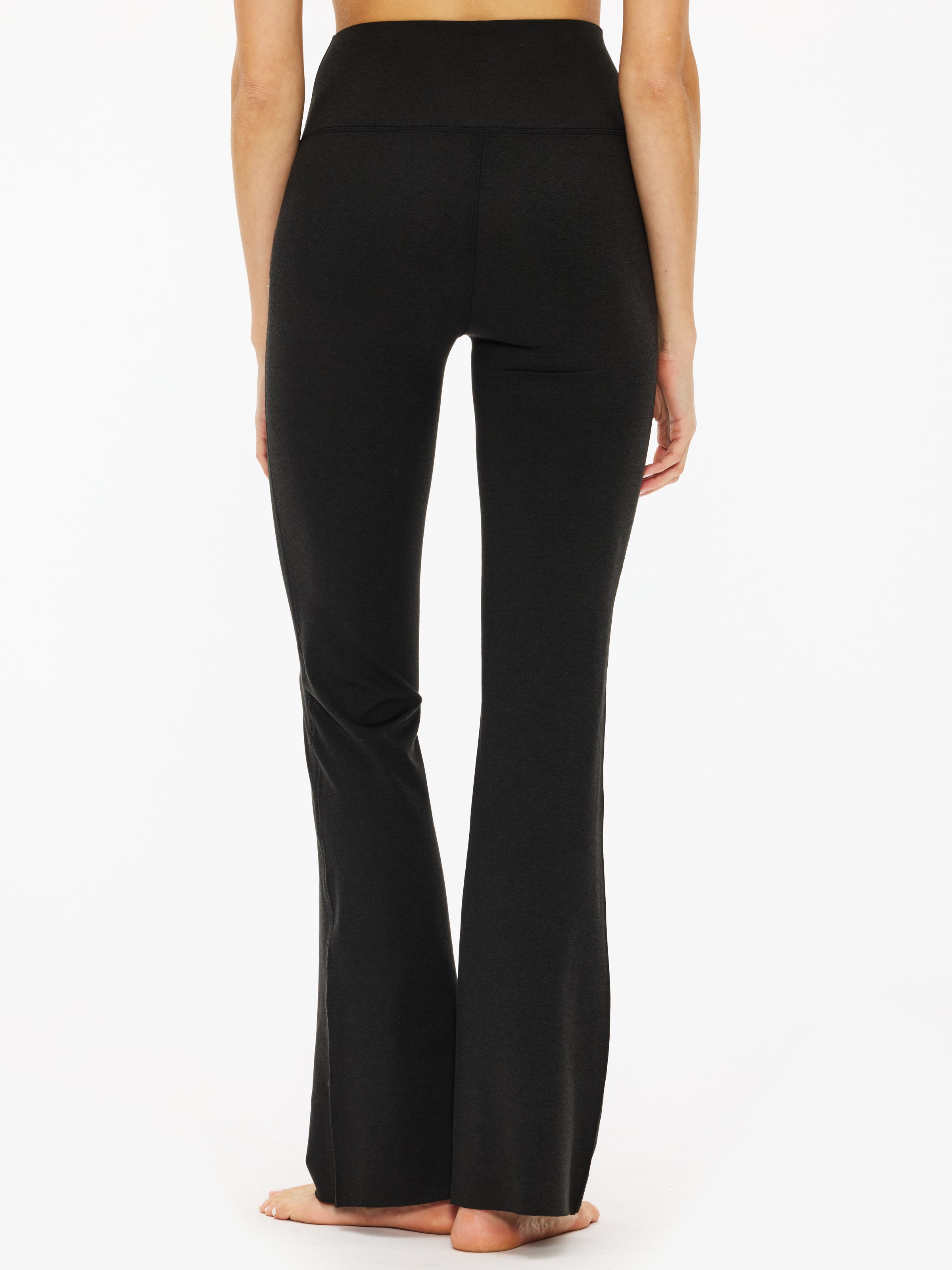 Vuori Halo Slim Flare Pants
