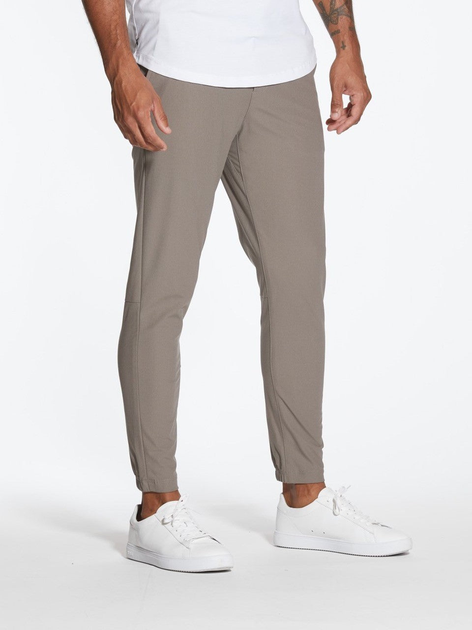 Cuts Ao Jogger – The Shop at Equinox Cuts Ao Jogger – The Shop at Equinox