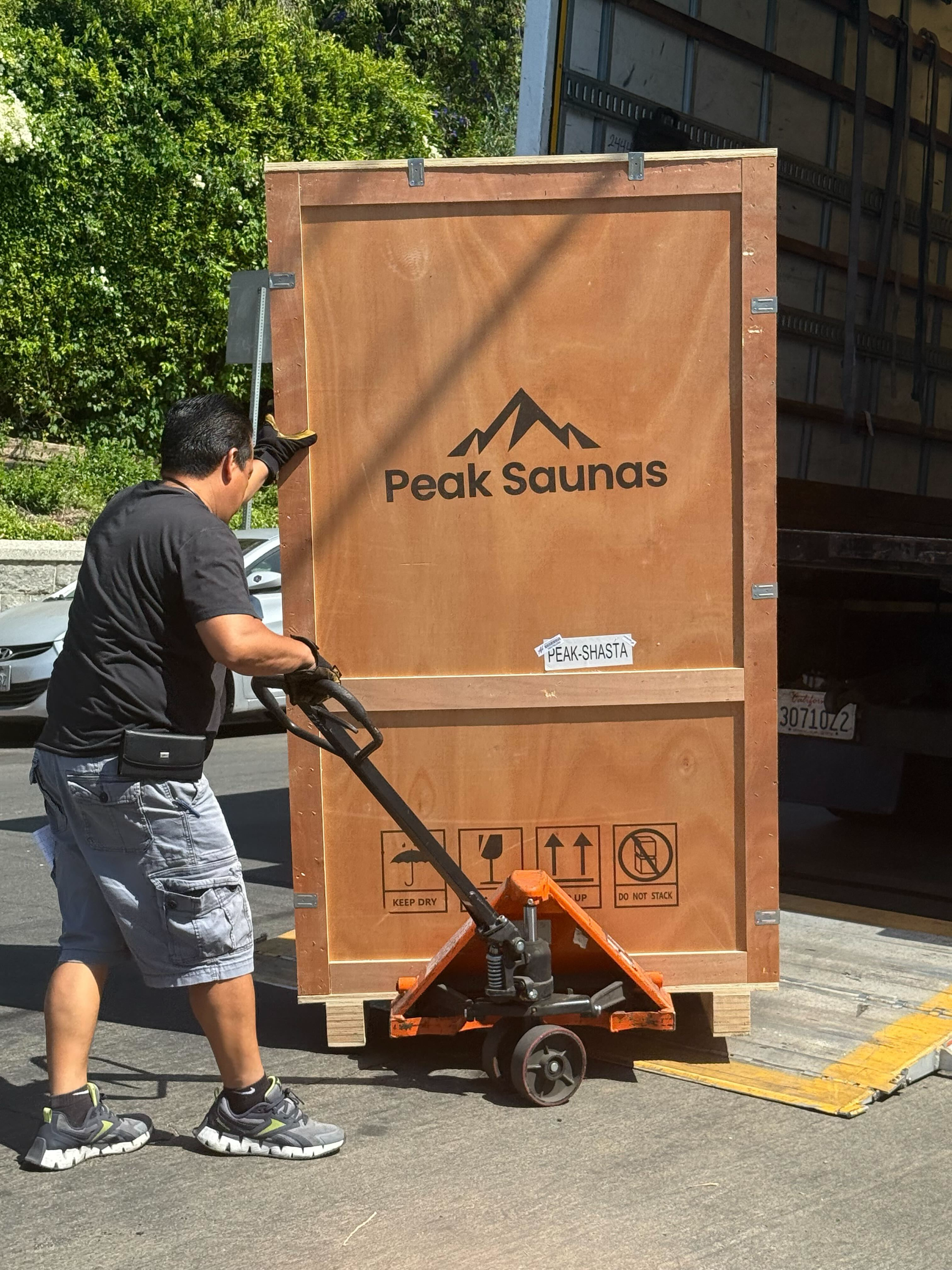 Rainier 1-Person Full Spectrum Infrared Sauna with Full-Body Medical-Grade Red Light Therapy & Smart WiFi App Control