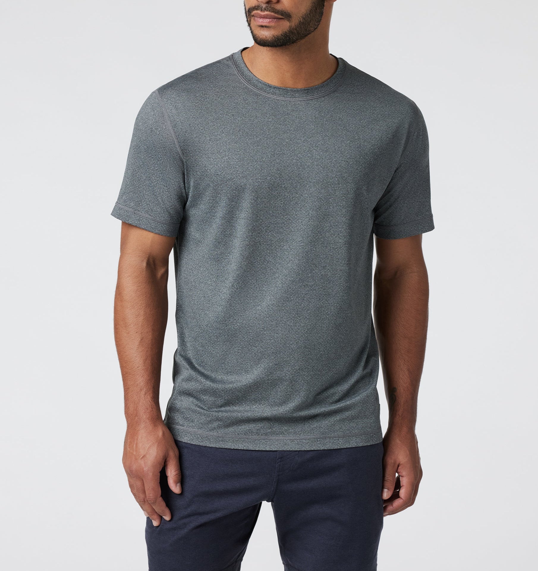 VUORI ヴオリ VUORI – The Shop at Equinox