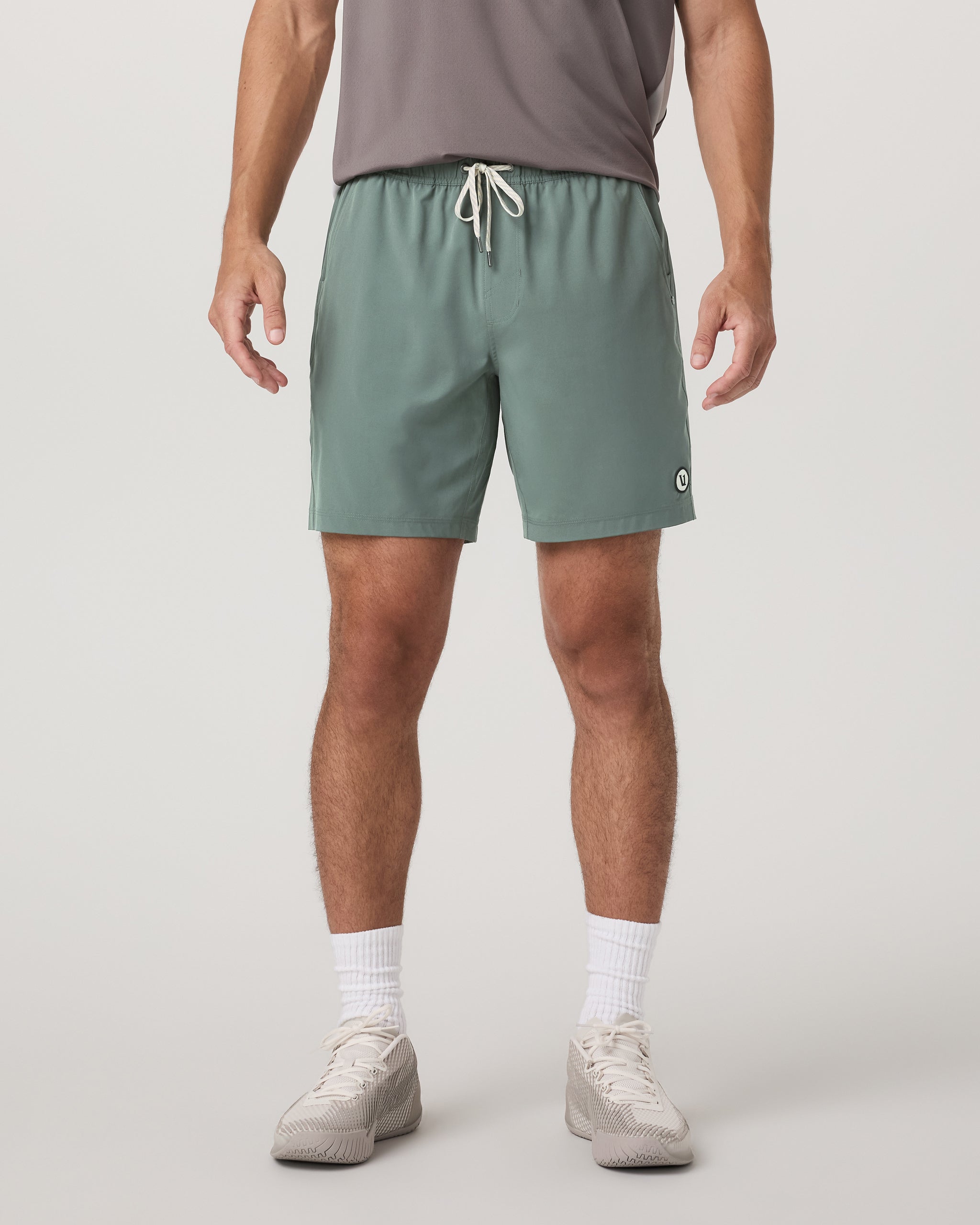 Vuori Kore Short 7.5" - Unlined