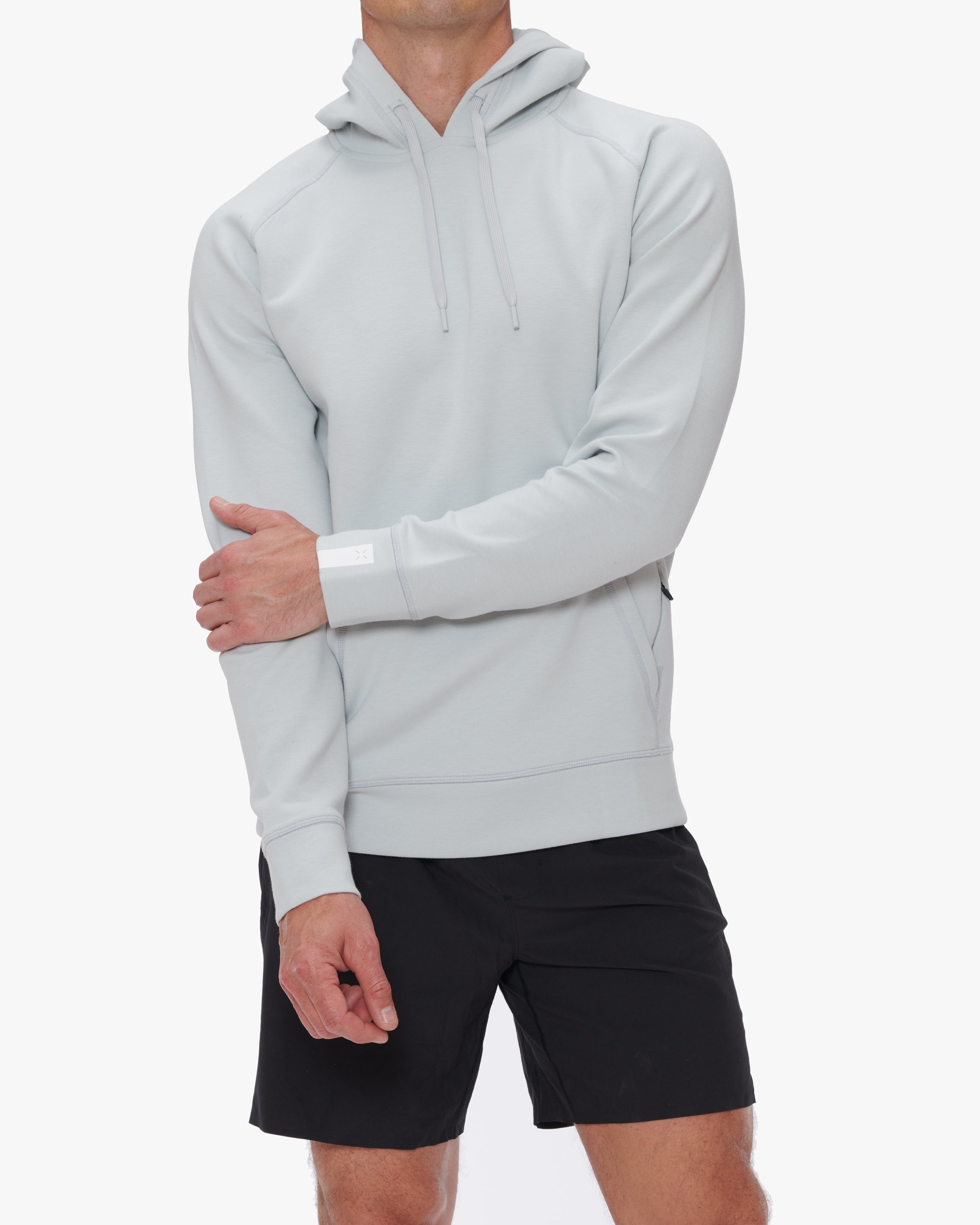 Ten Thousand Midweight Tech Hoodie – The Shop at Equinox