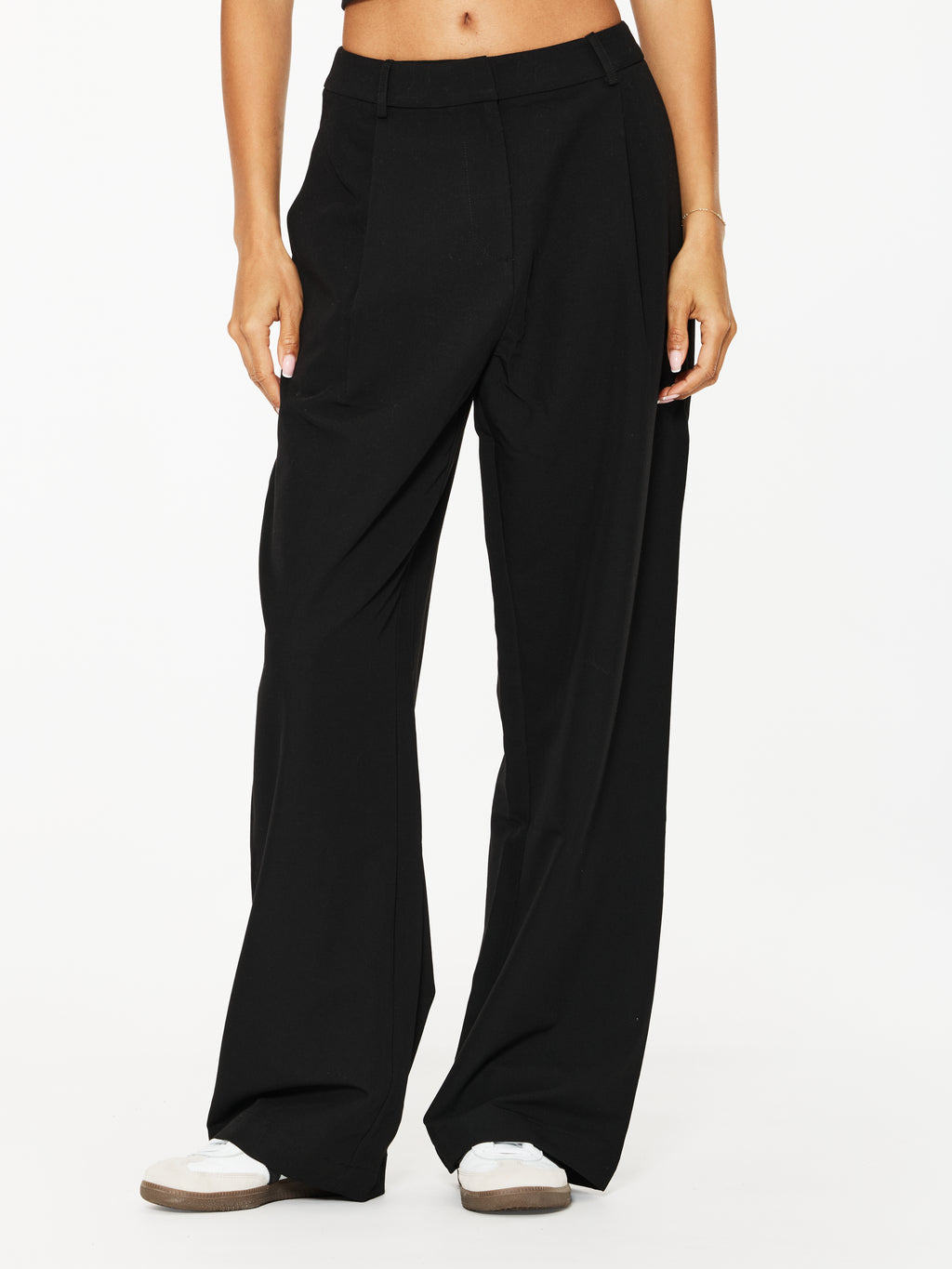All Fenix Pin Tuck Longline Pant – The Shop at Equinox
