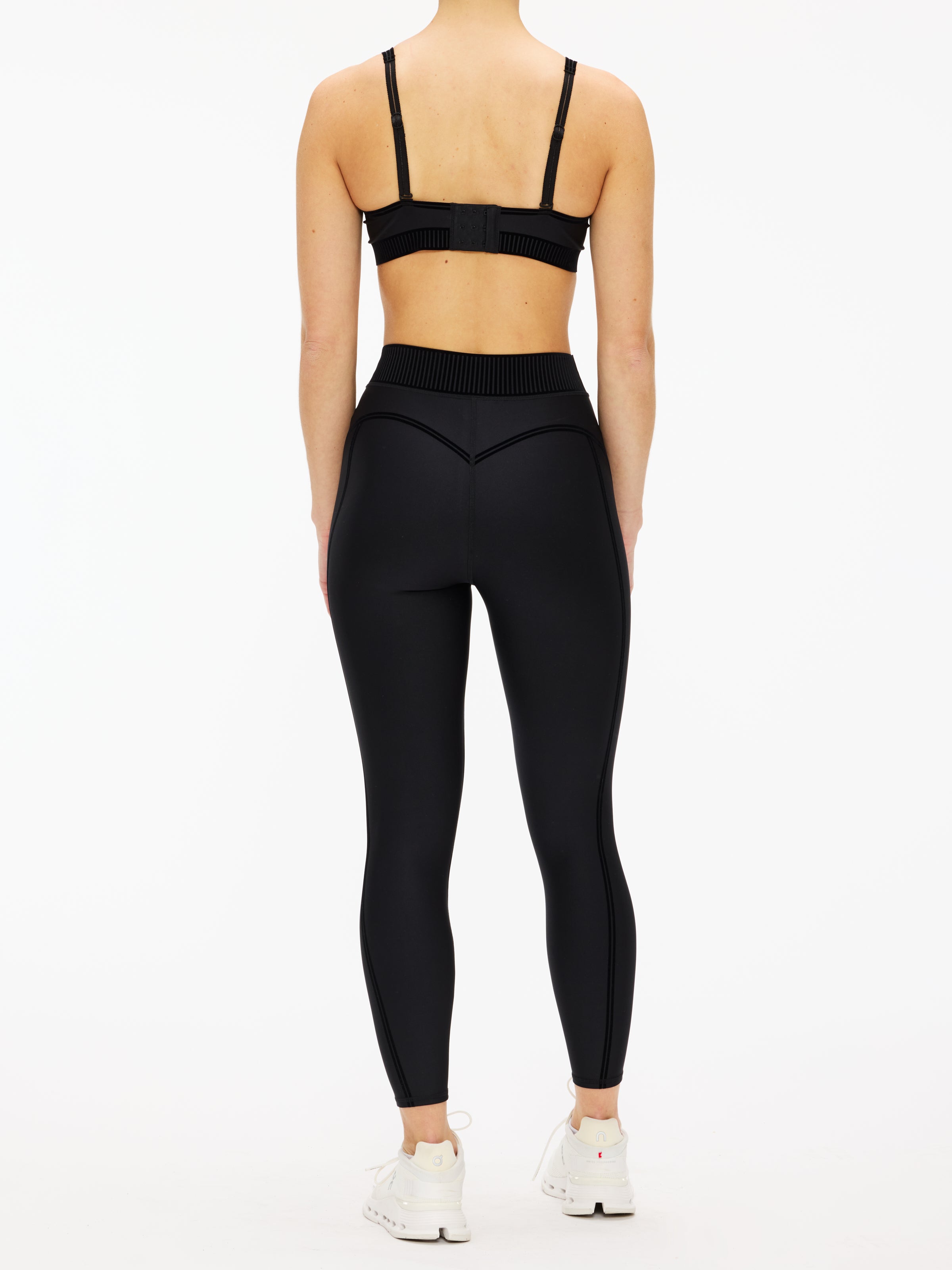 Alo Yoga Airlift High-Waist 7/8 Line Up Legging – The Shop Alo Yoga Airlift High-Waist 7/8 Line Up Legging – The Shop