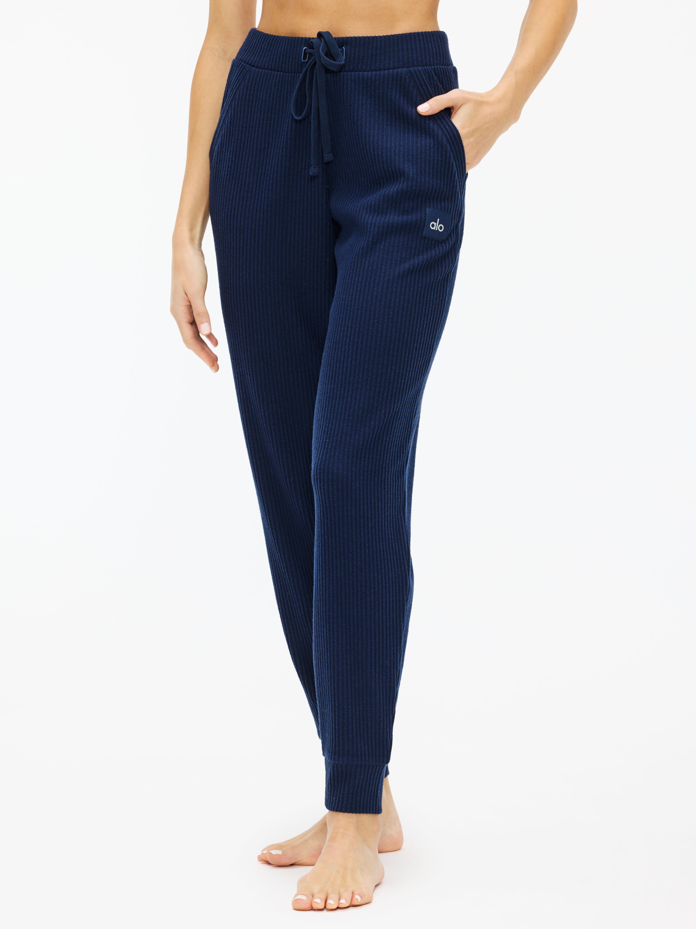 Alo Yoga Muse Sweatpant