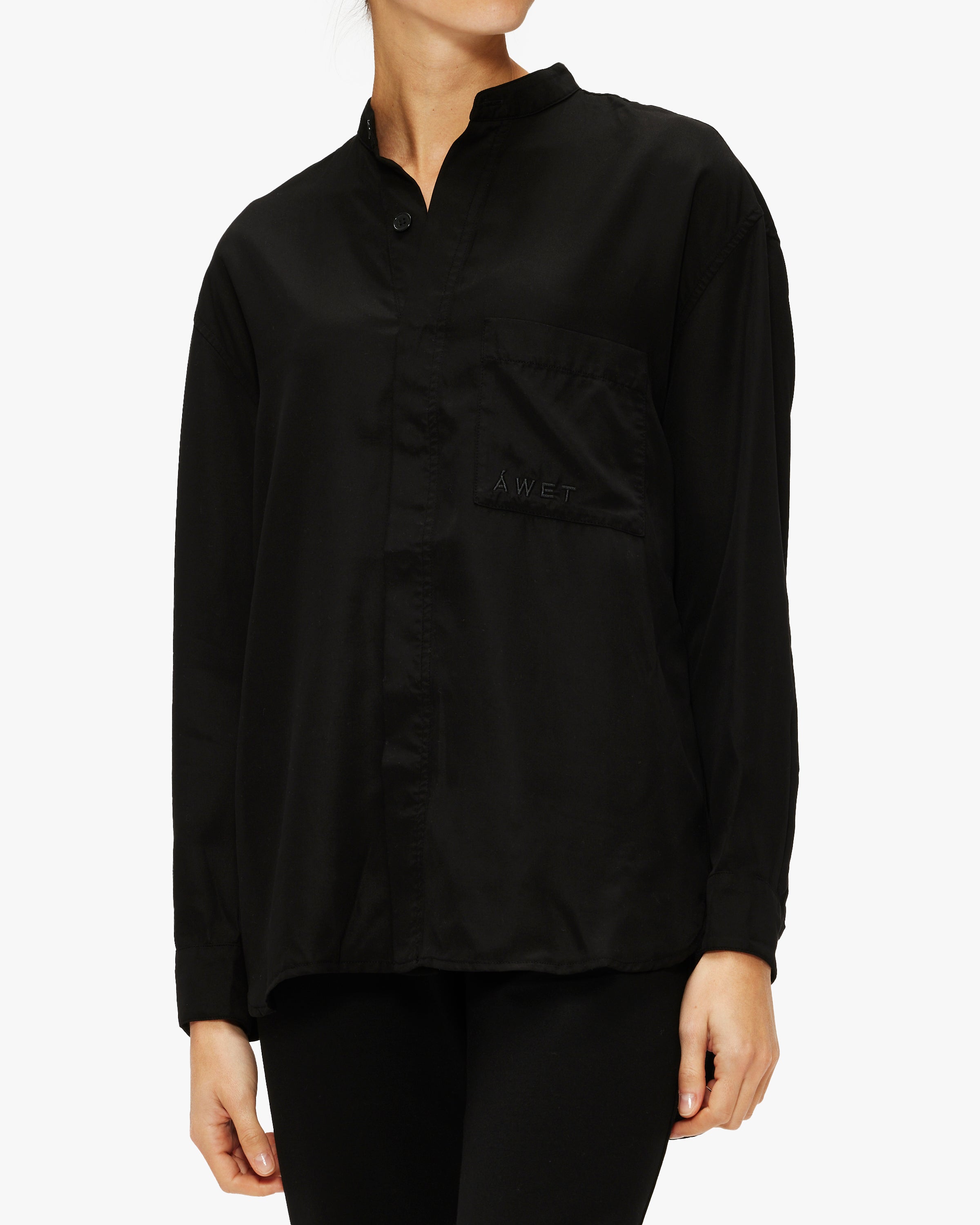 Áwet Hewett Banded Collar Shirt