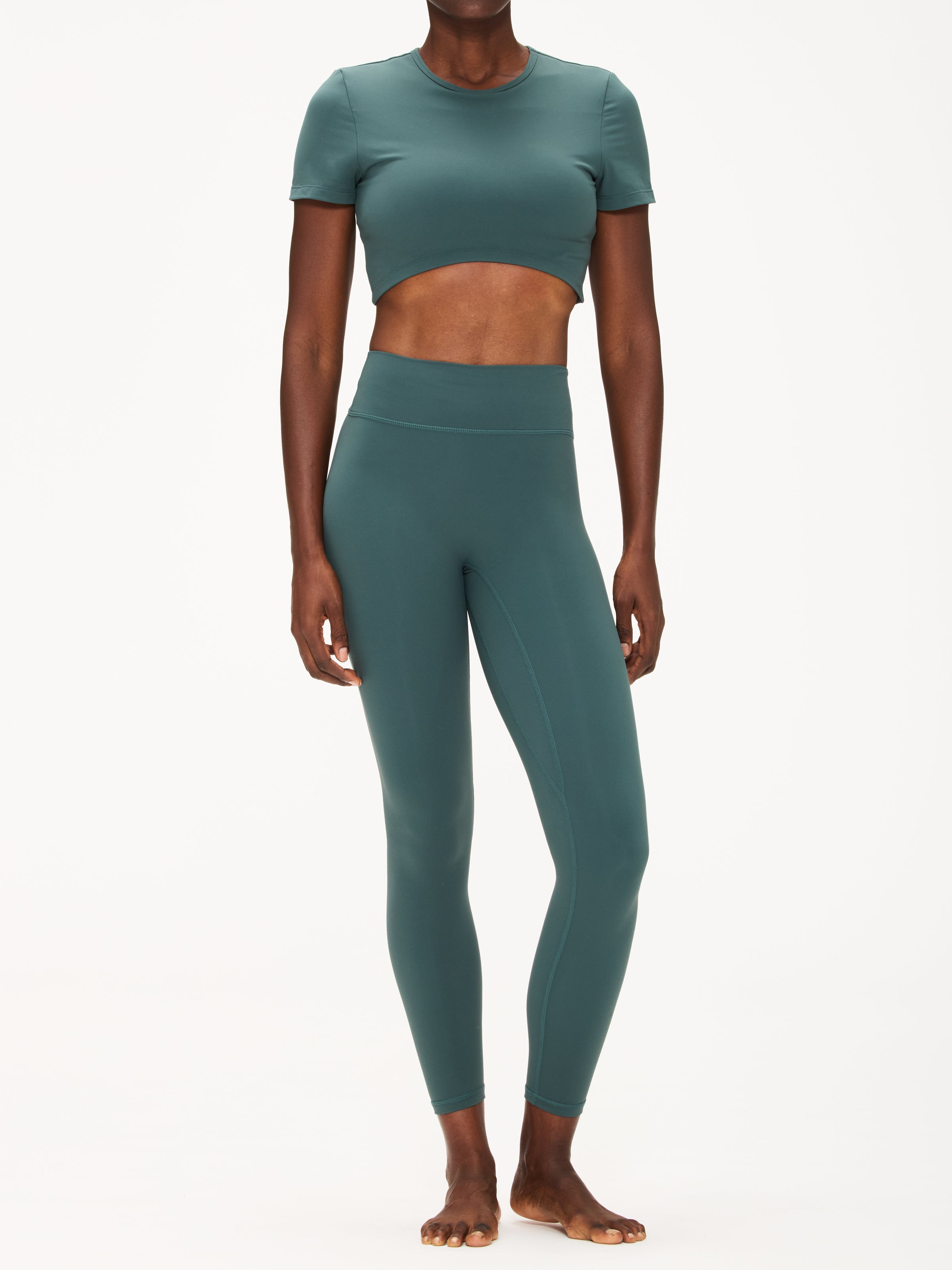 All Fenix Cloudcore Cropped Built-In Bra Tee