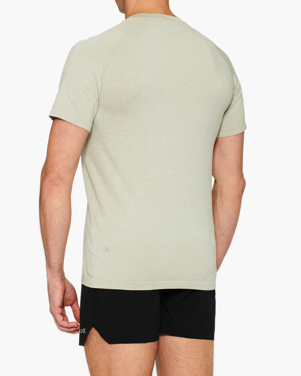 Lululemon Metal Vent Tech Short Sleeve 2.5