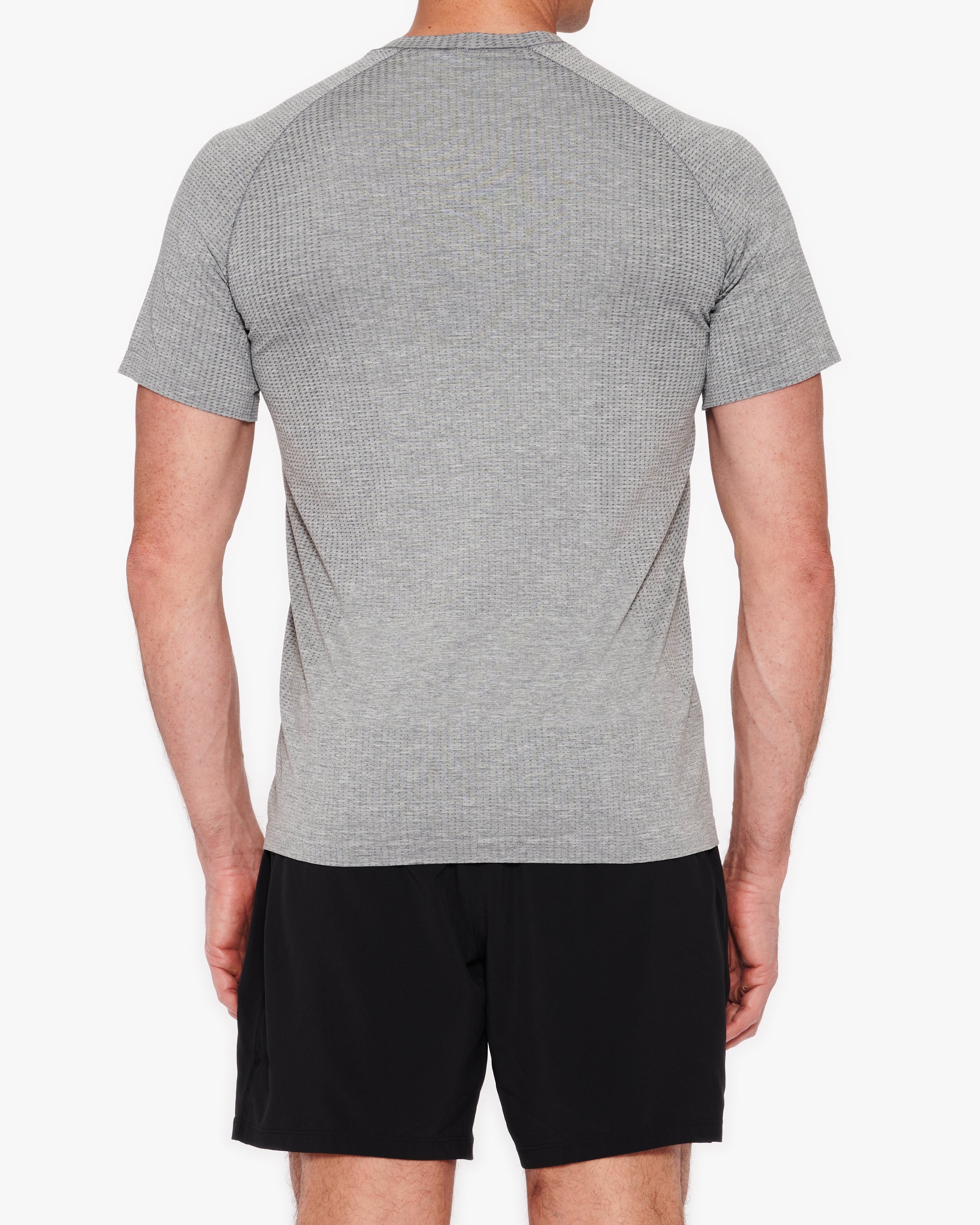 Lululemon Metal Vent Tech Short Sleeve 2.5