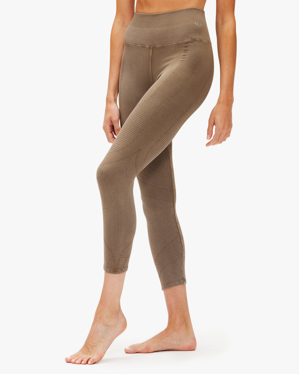Nux One By One 7/8 Legging – The Shop at Equinox