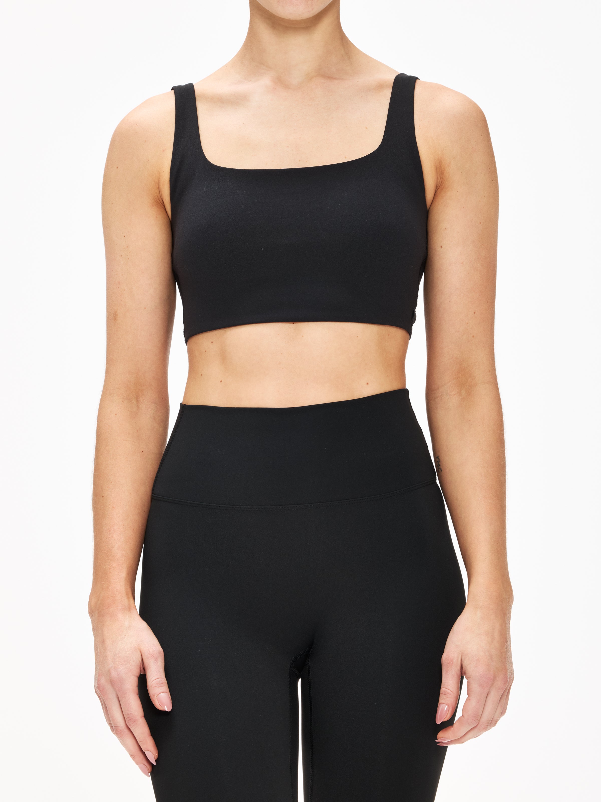 Lululemon Bend This Scoop And Square Bra