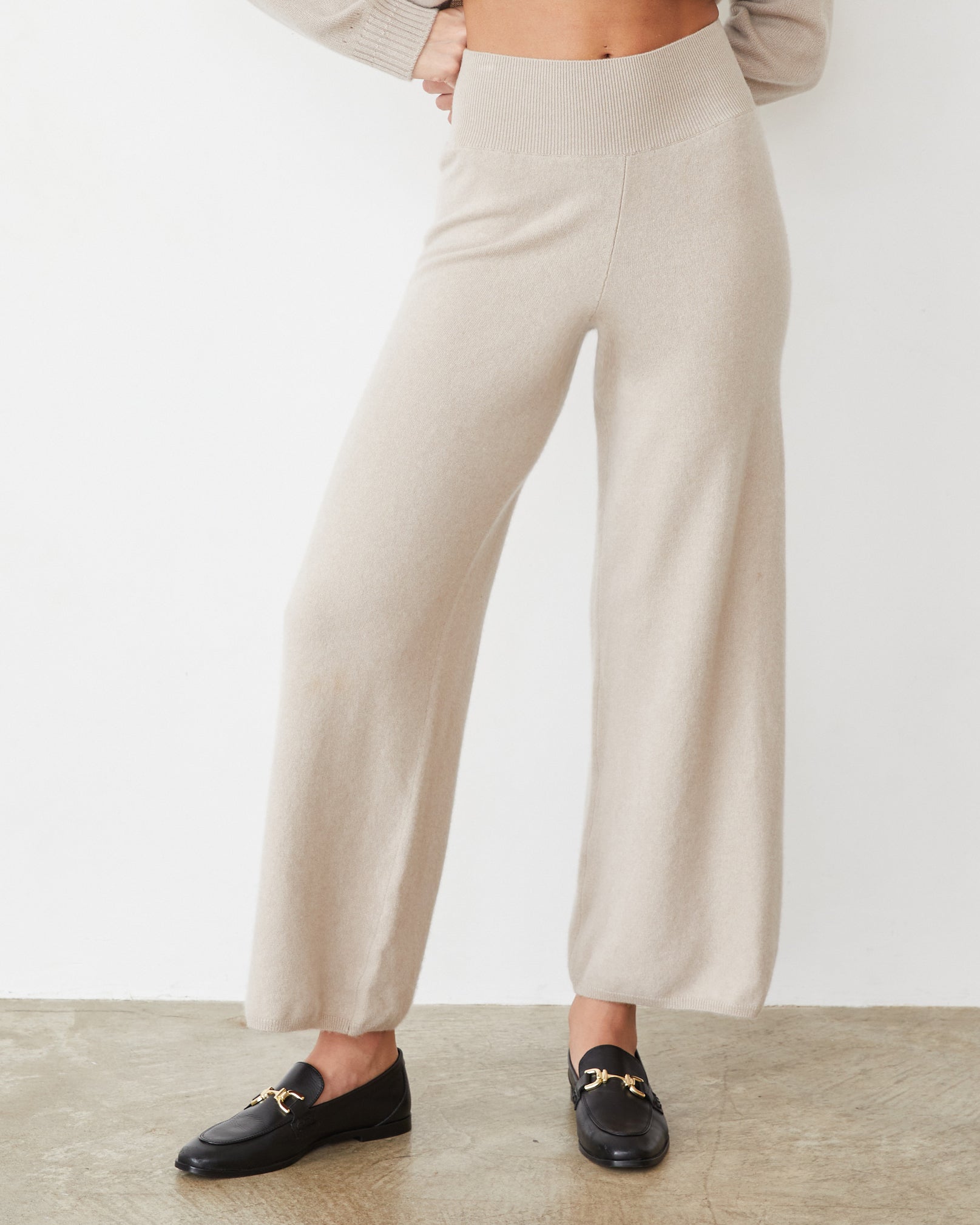 Monrow Cashmere Crop Pant