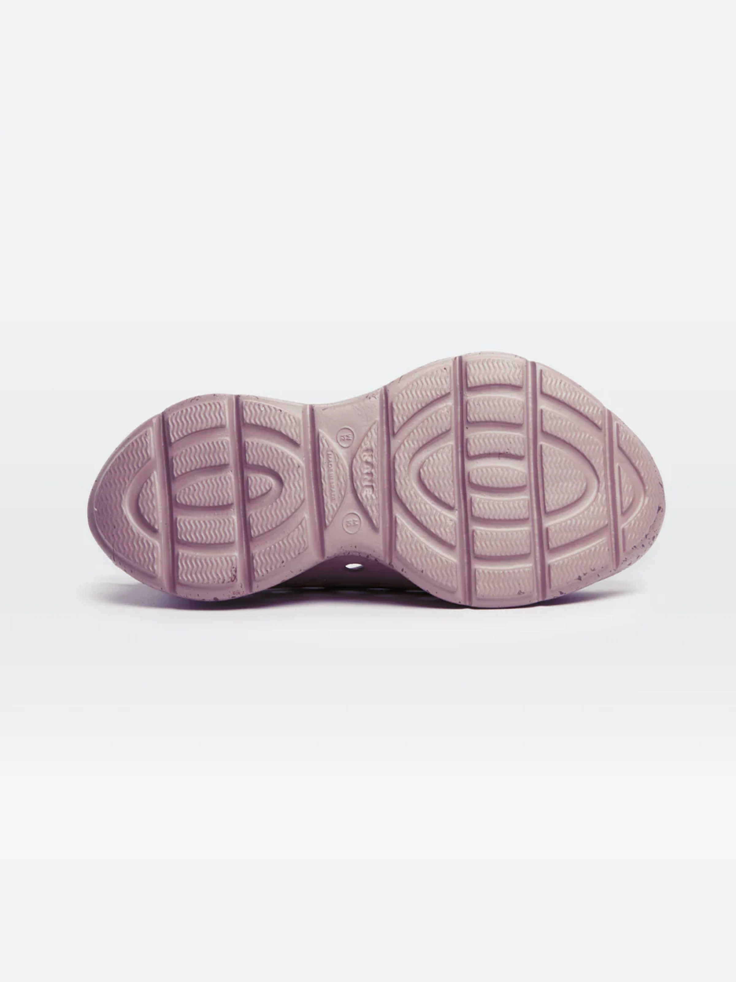 Kane Revive Recovery Sneaker