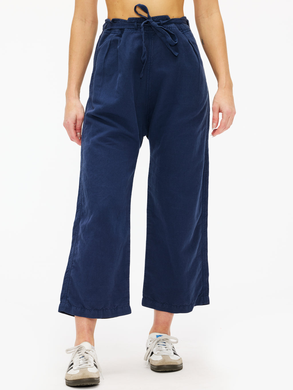 APRIORI Slacks ネイビー ワイドパンツ THREE FIFTY STANDARD タックチノワイドパンツ〈ネイビー〉｜THREE