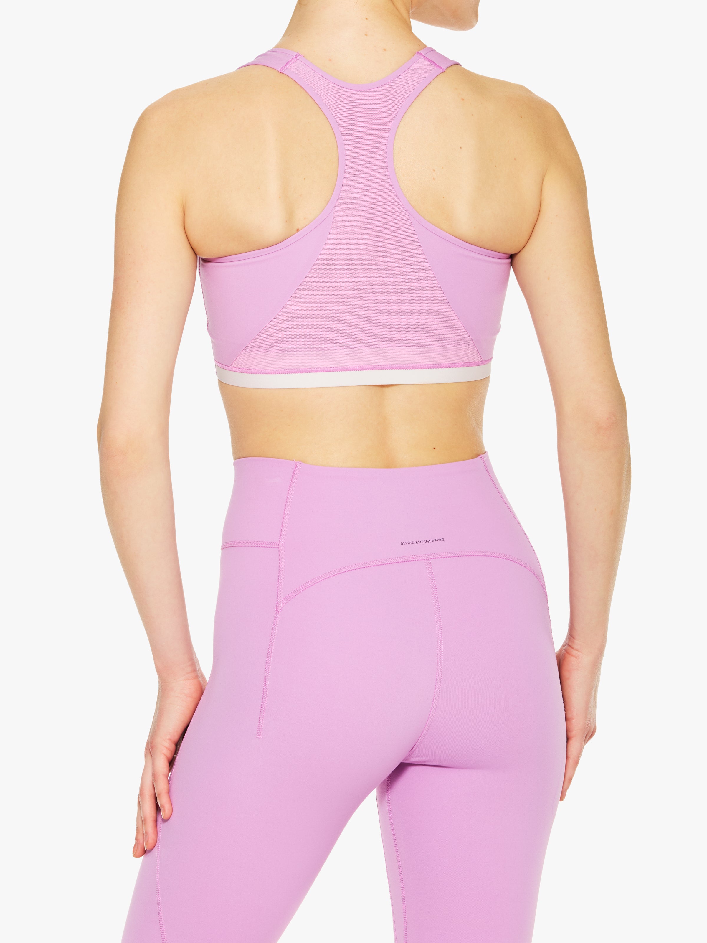 On Tights Long Lumos – The Shop at Equinox