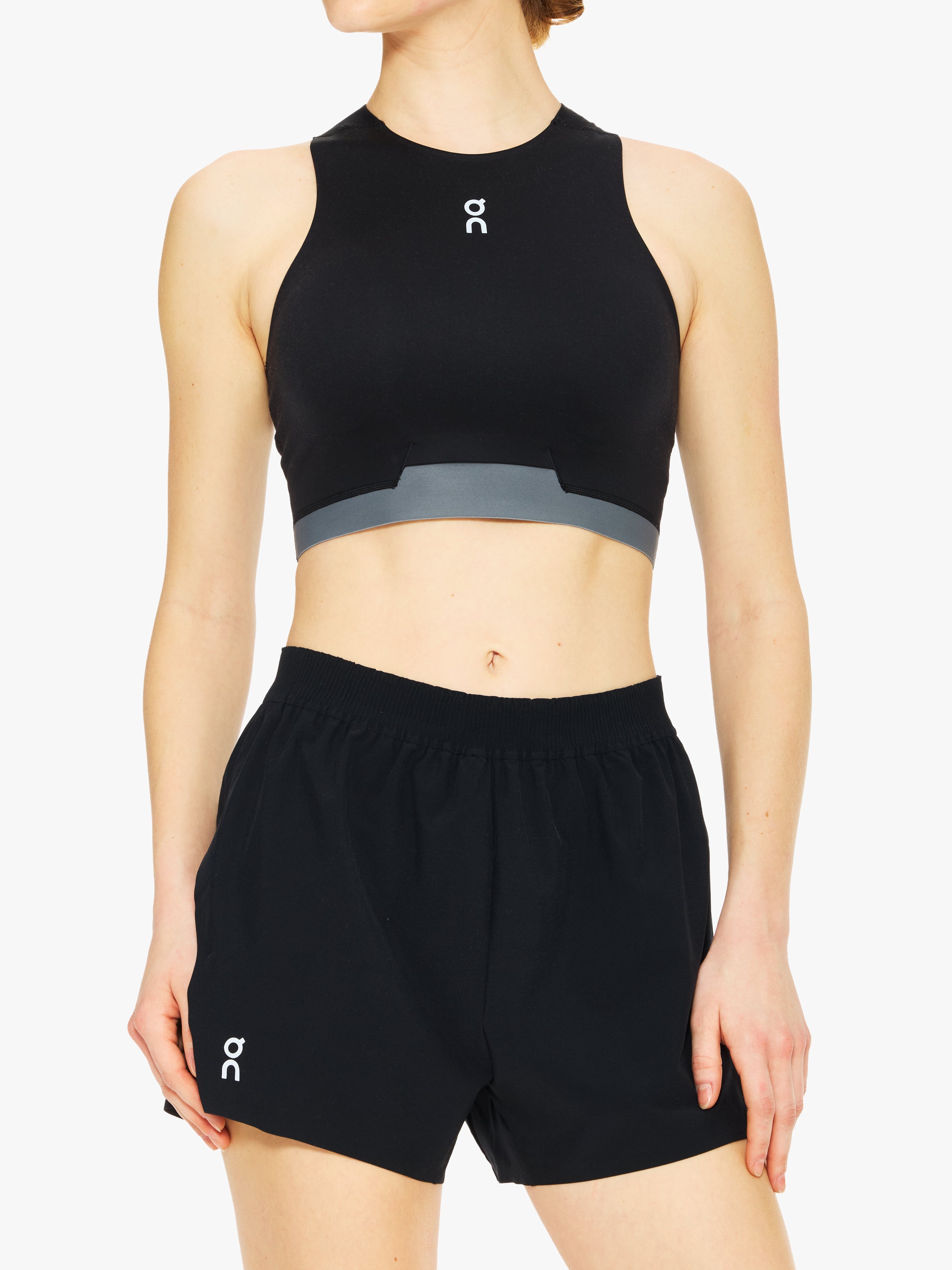 On Train Tights Short – The Shop at Equinox