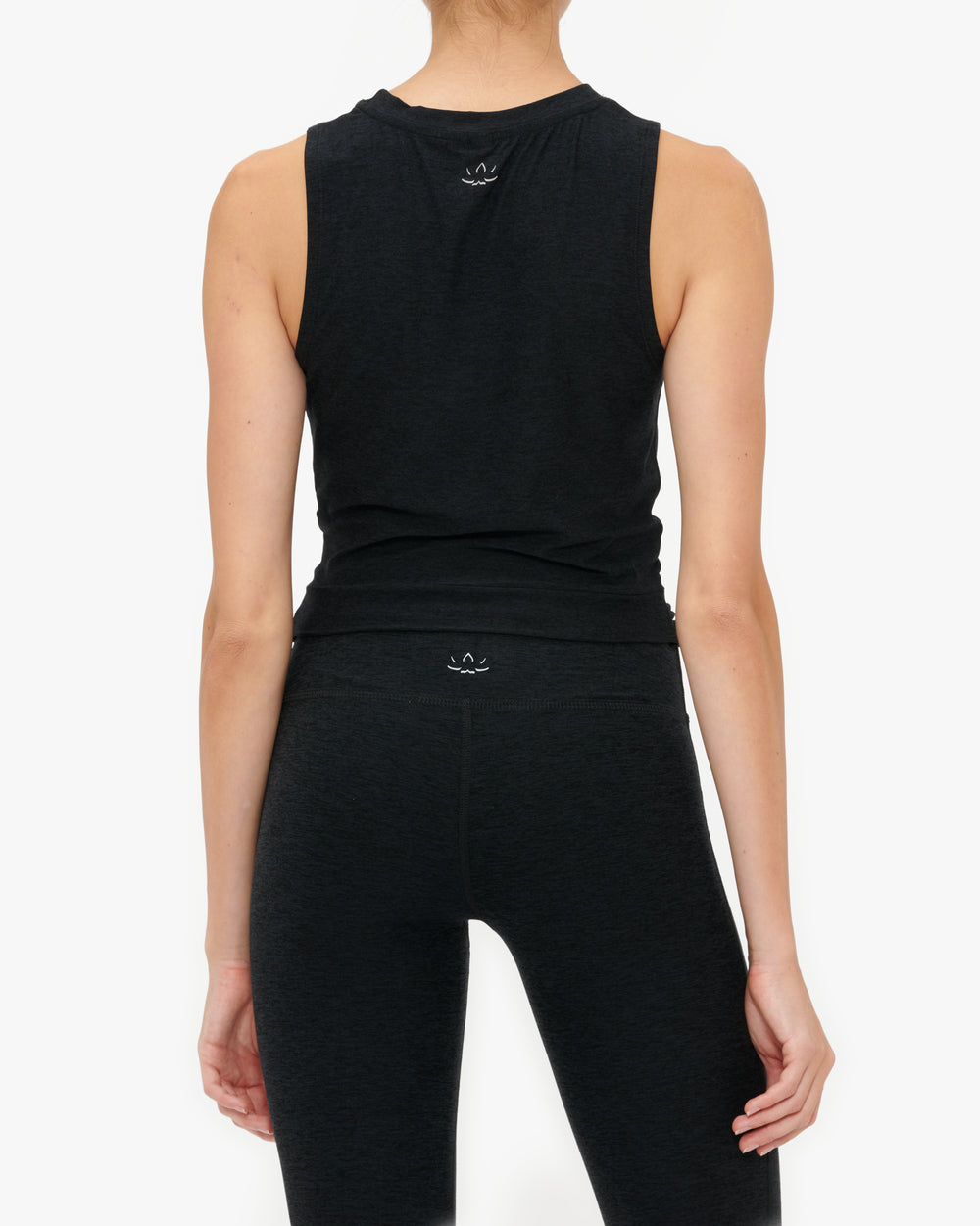 Beyond Yoga Featherweight Intersect Cropped Tank