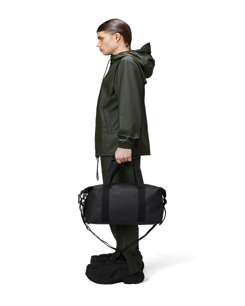 k11 hk rains weekend bag Rains Hilo Small Weekend Bag (Black)