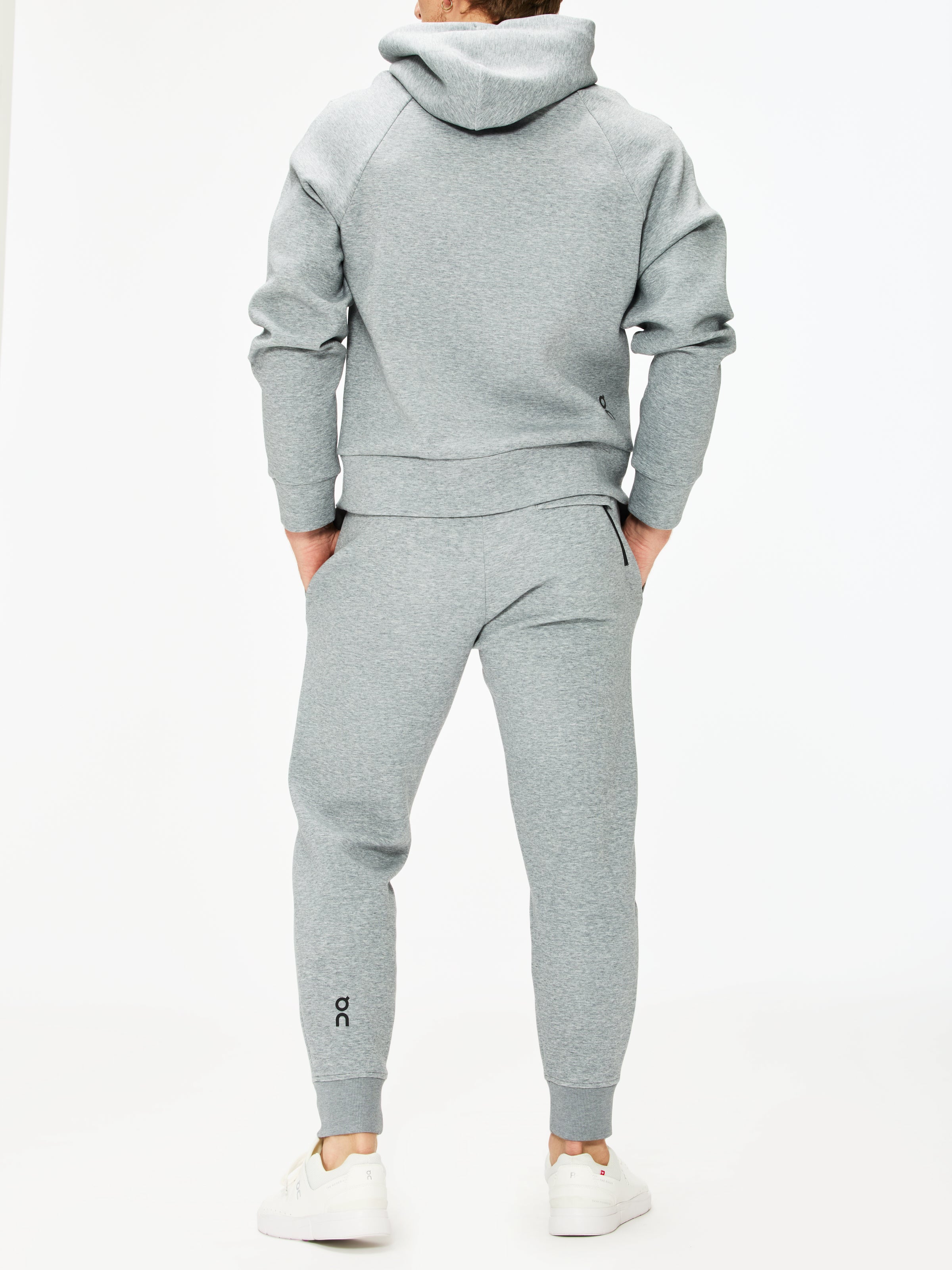 On Focus Tech Sweatpants