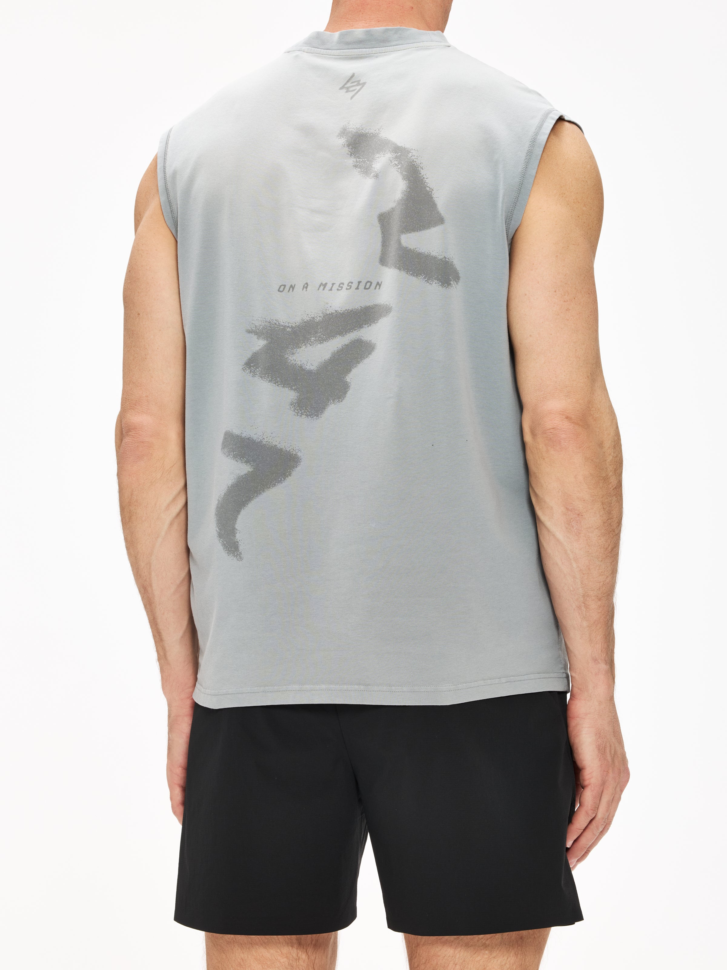 Men's Tanks – The Shop at Equinox