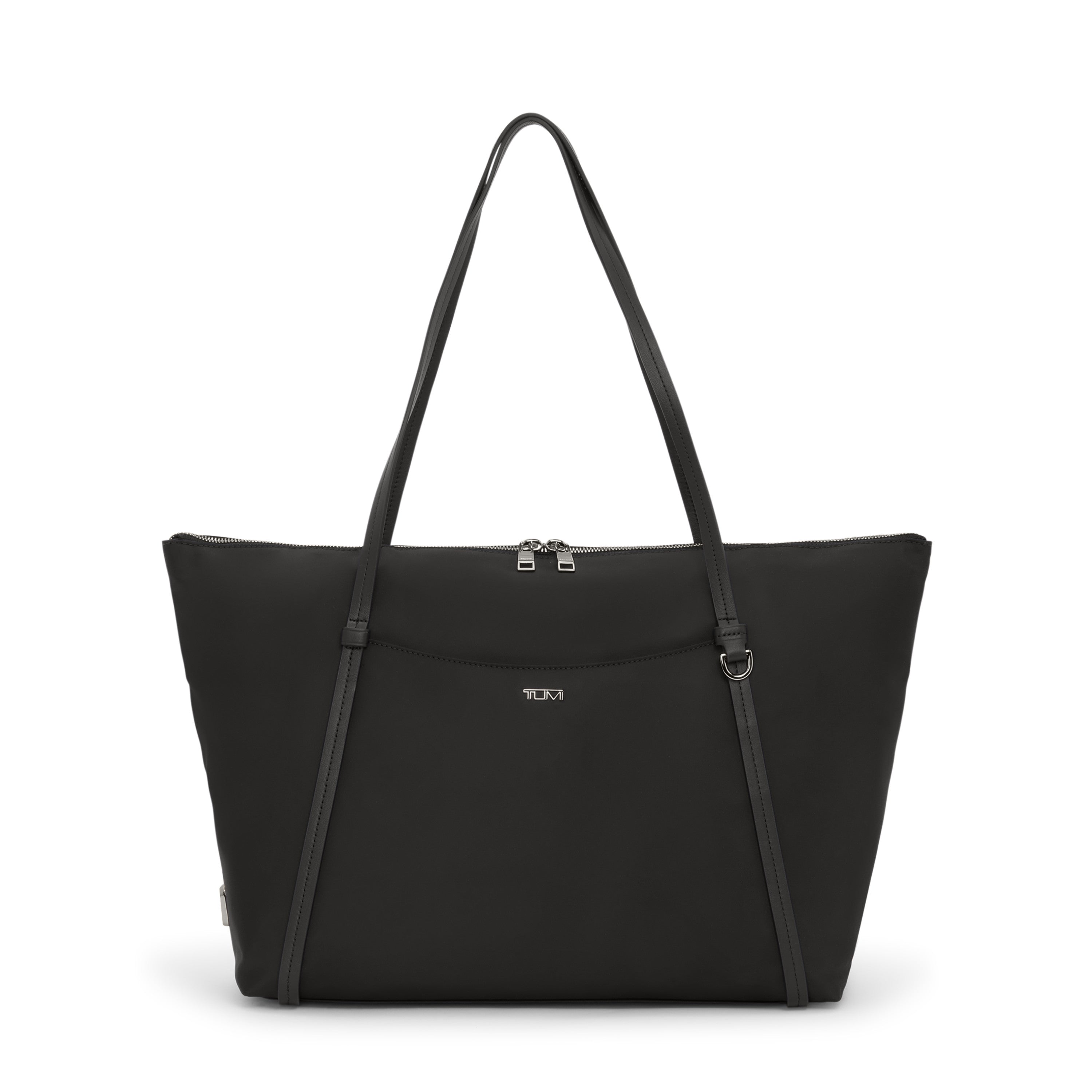 TUMI – The Shop at Equinox