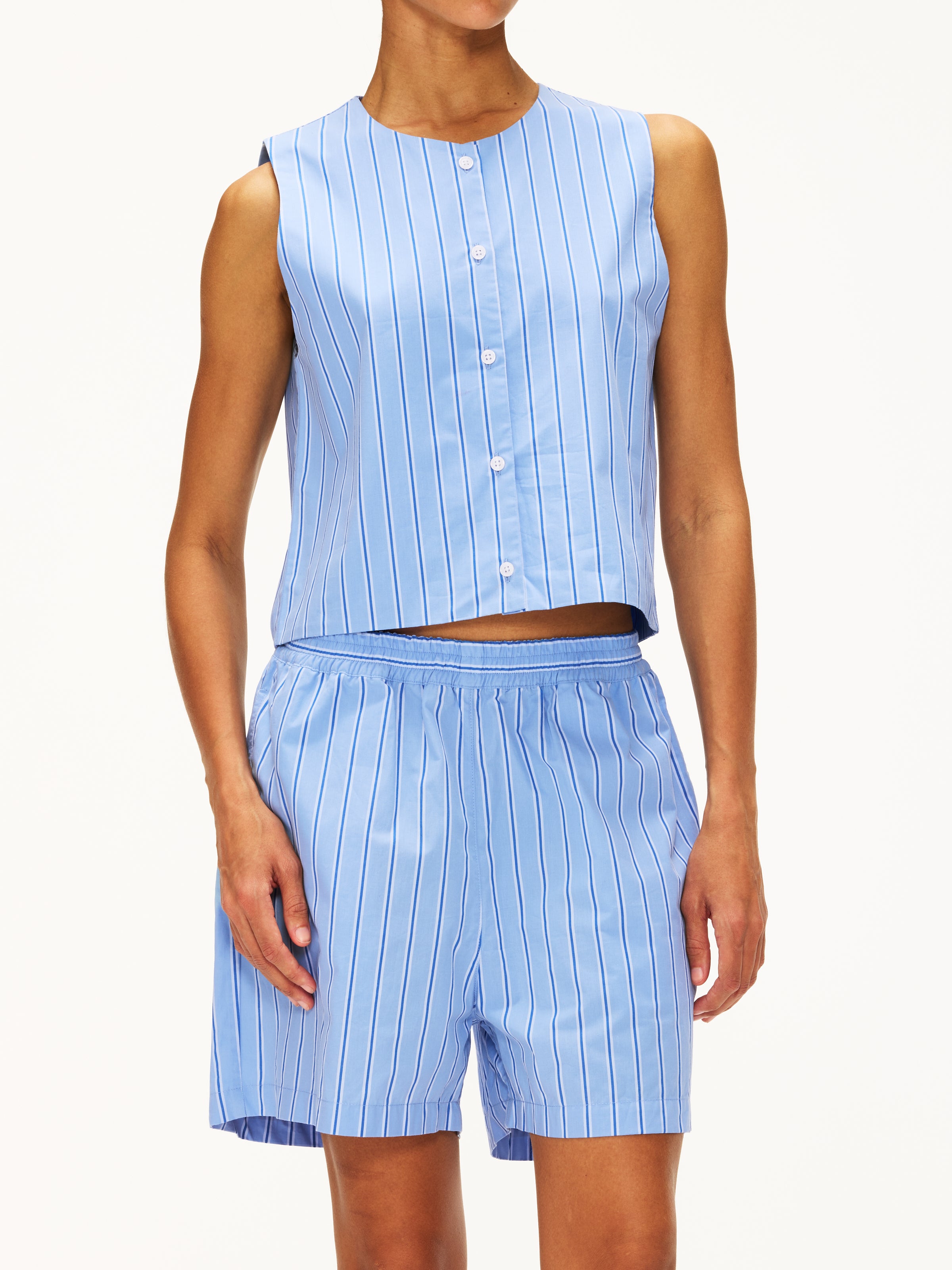 Lune – The Shop at Equinox