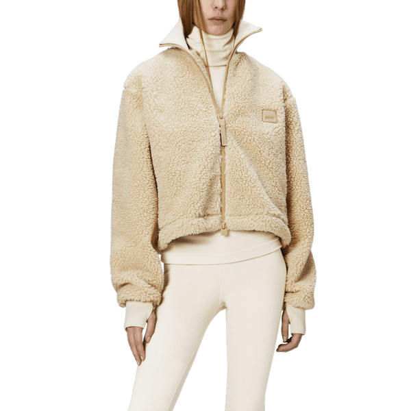 19950_sand_aw24_women_3_600x60