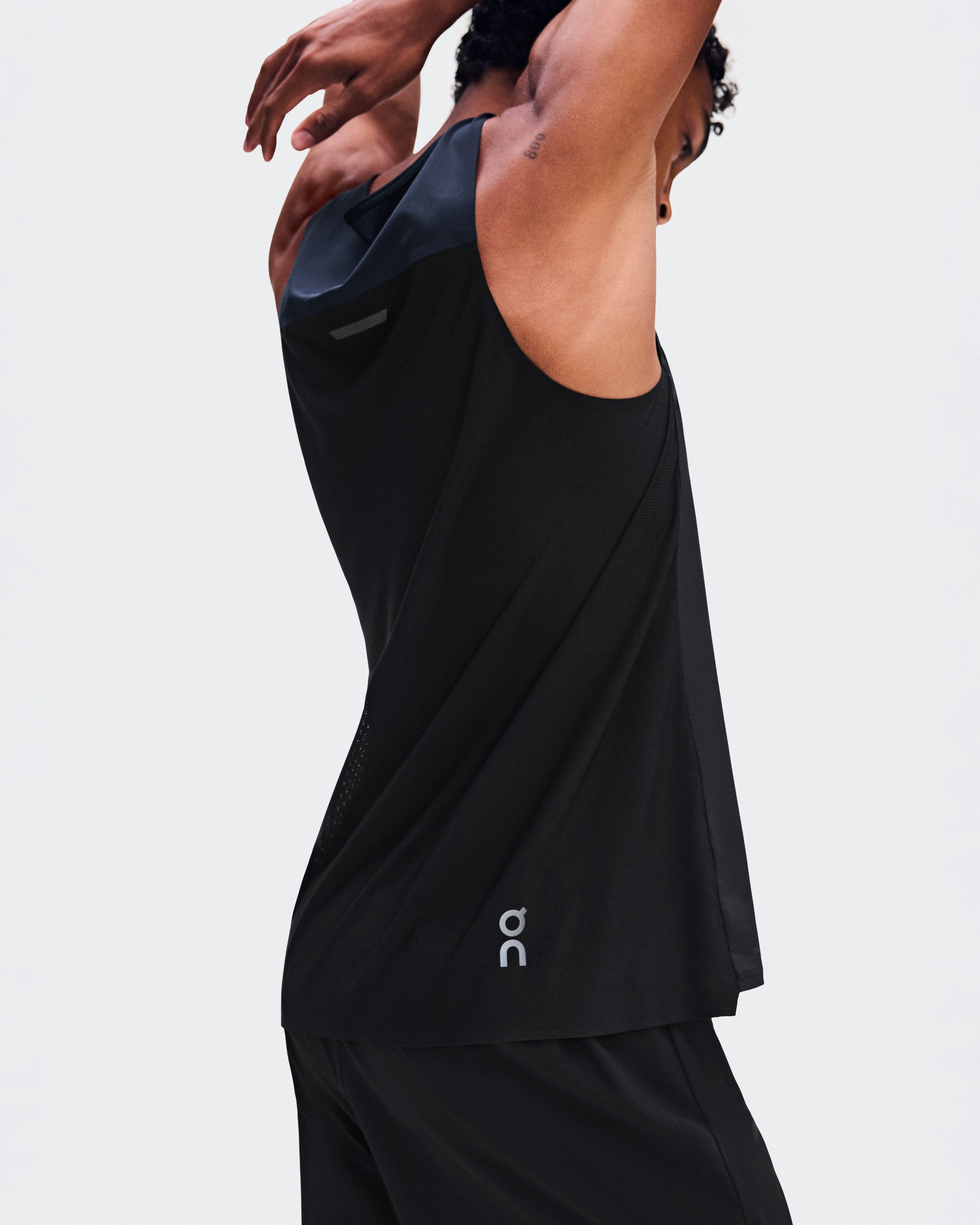 On Men's Performance Tank – The Shop at Equinox