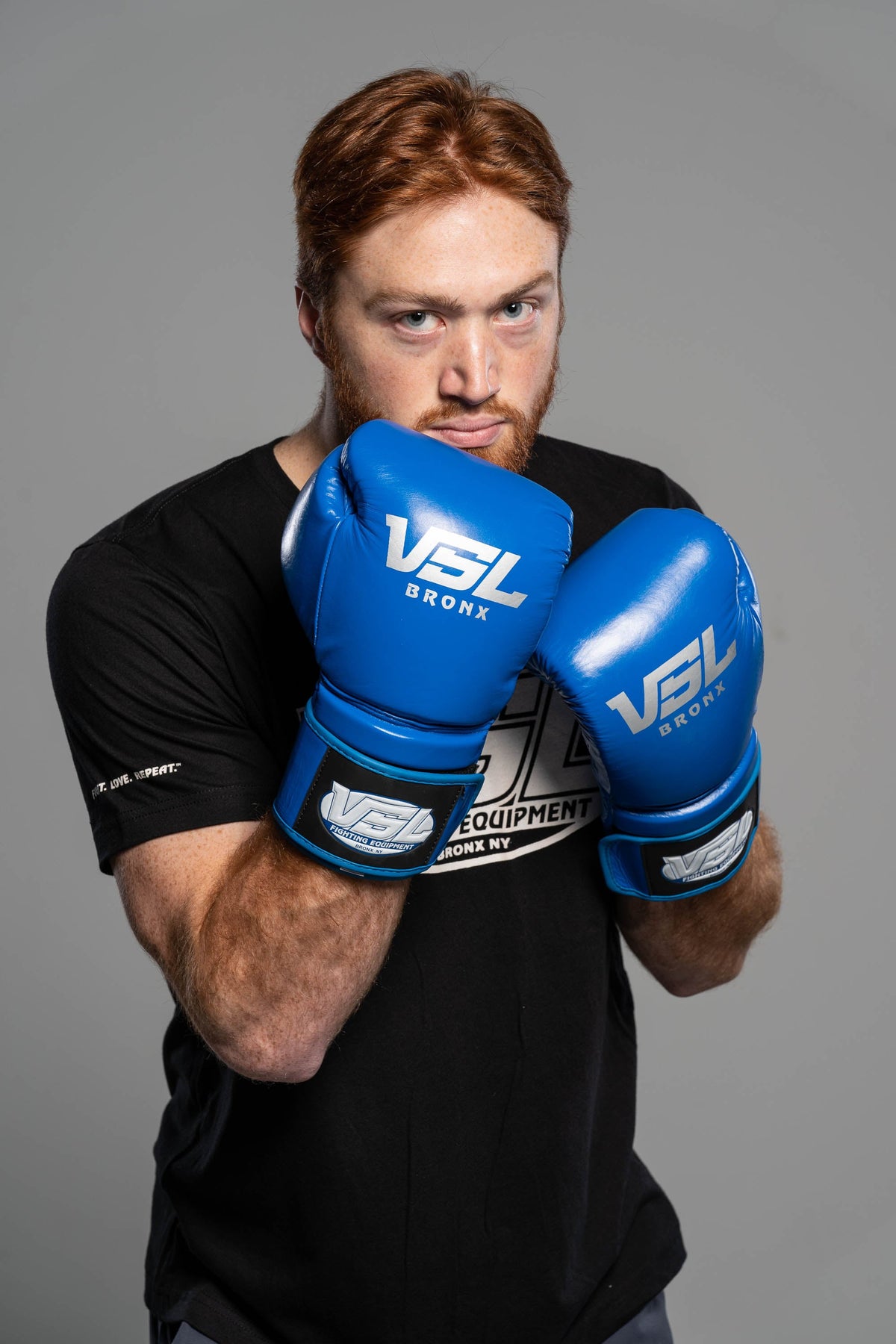 Valle 4000 LEATHER Pro Boxing Gloves