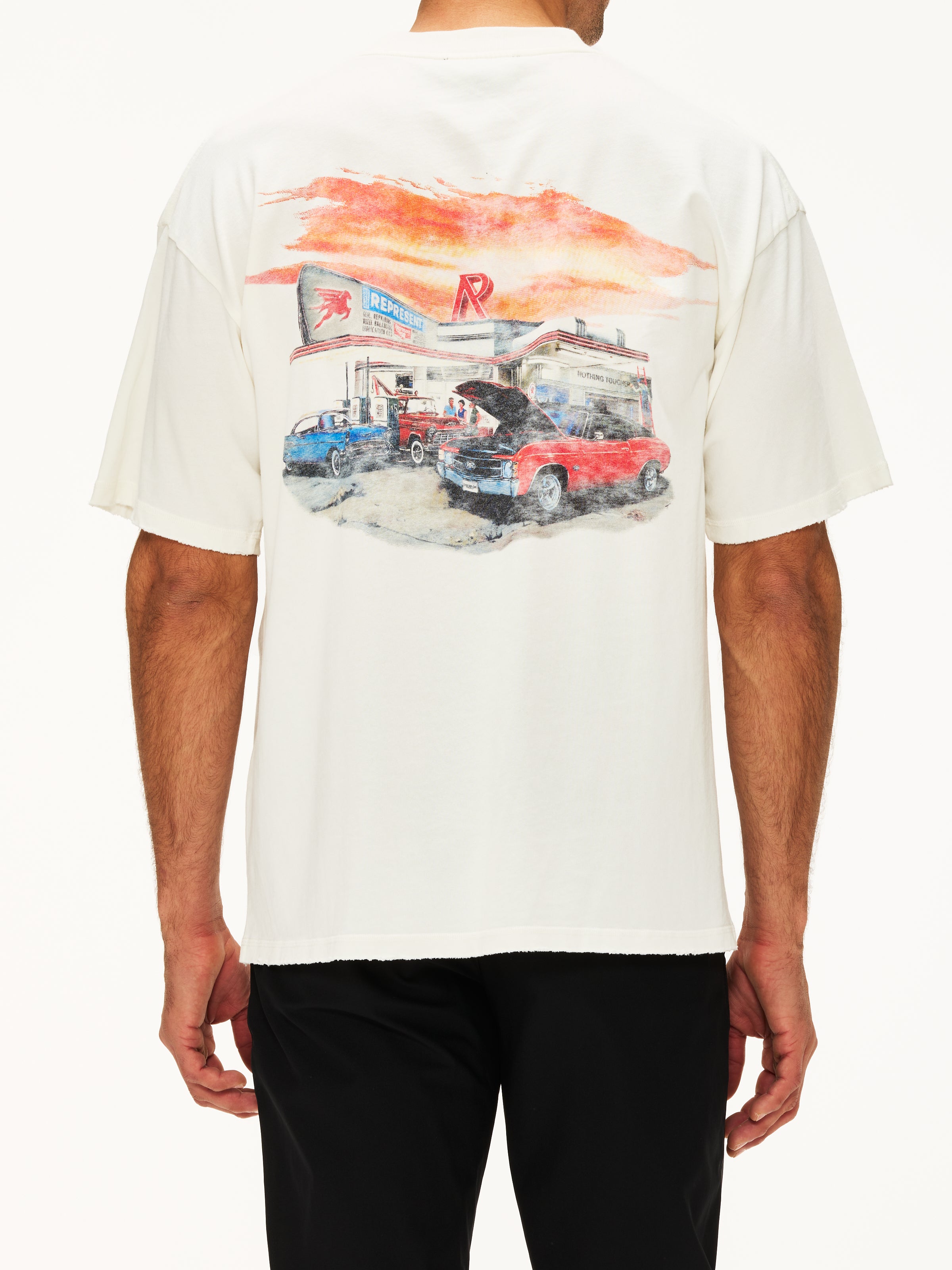 Represent 24 Hour Service T-Shirt – The Shop at Equinox