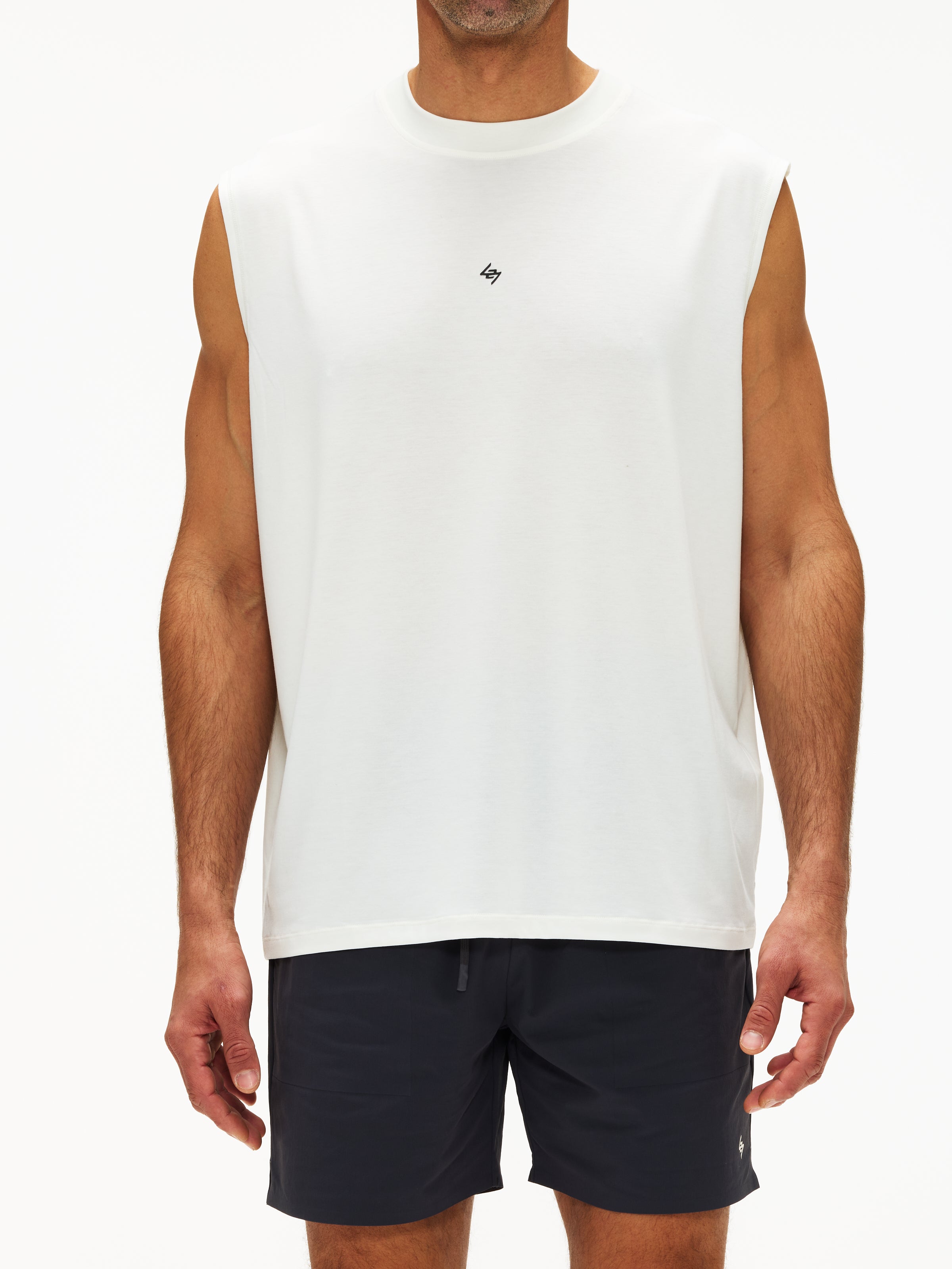 Alo Yoga Society Tank – The Shop at Equinox