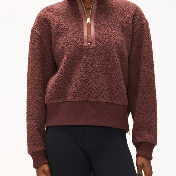 231_VAR01167_DEEP_MAHAGONAY_00