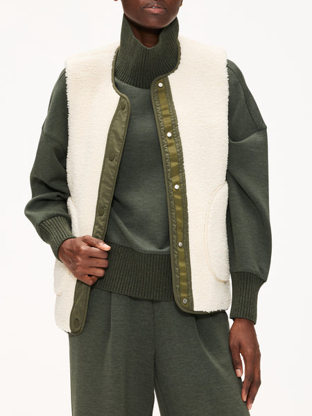 2025✨ボーダーズアットバルコニー　FRILL SHOULDER GILET 2025✨ボーダーズアットバルコニー FRILL SHOULDER GILET 2025