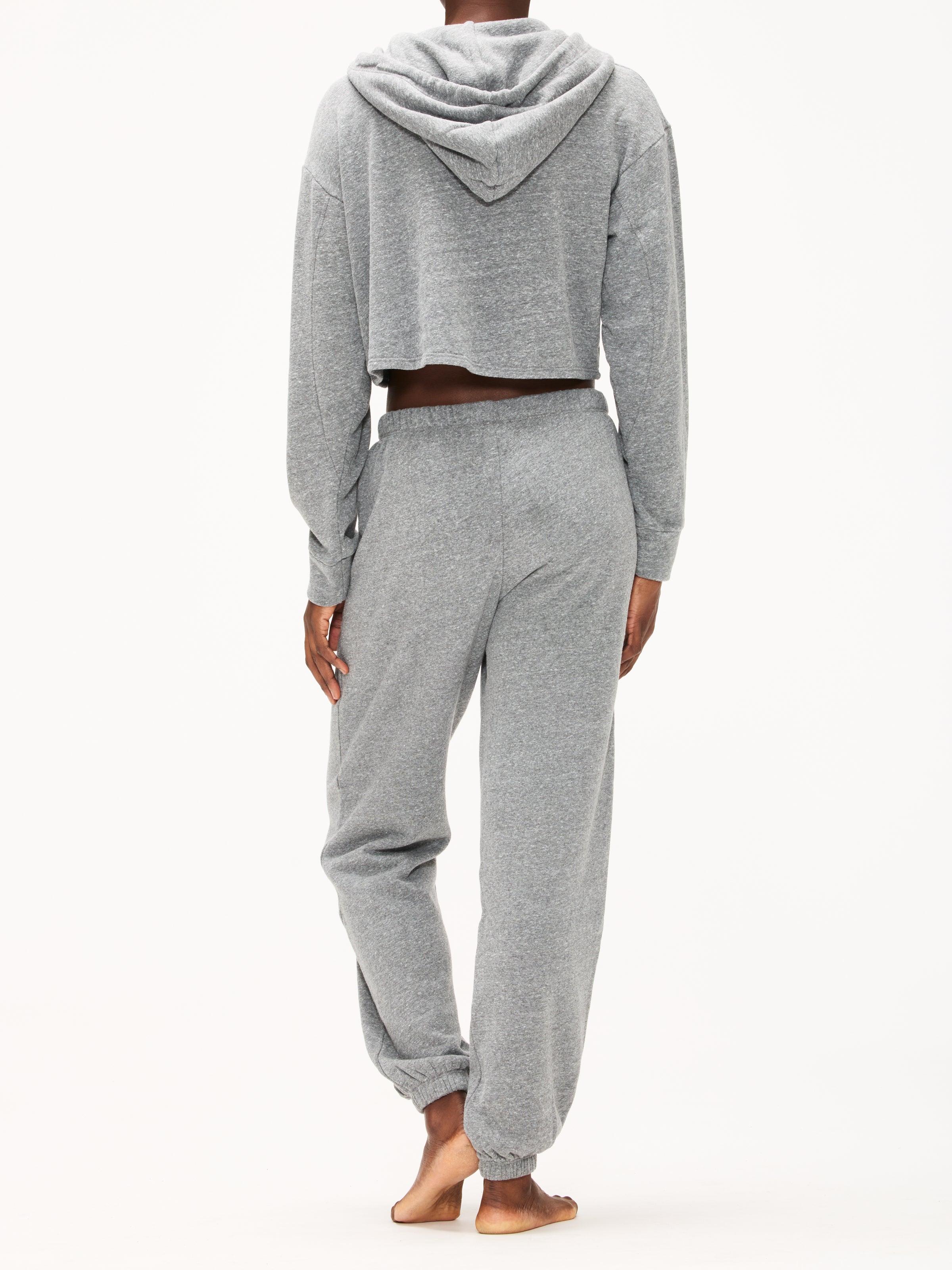 Year of Ours The Classic Zip Up Sweatshirt – The Shop at Equinox