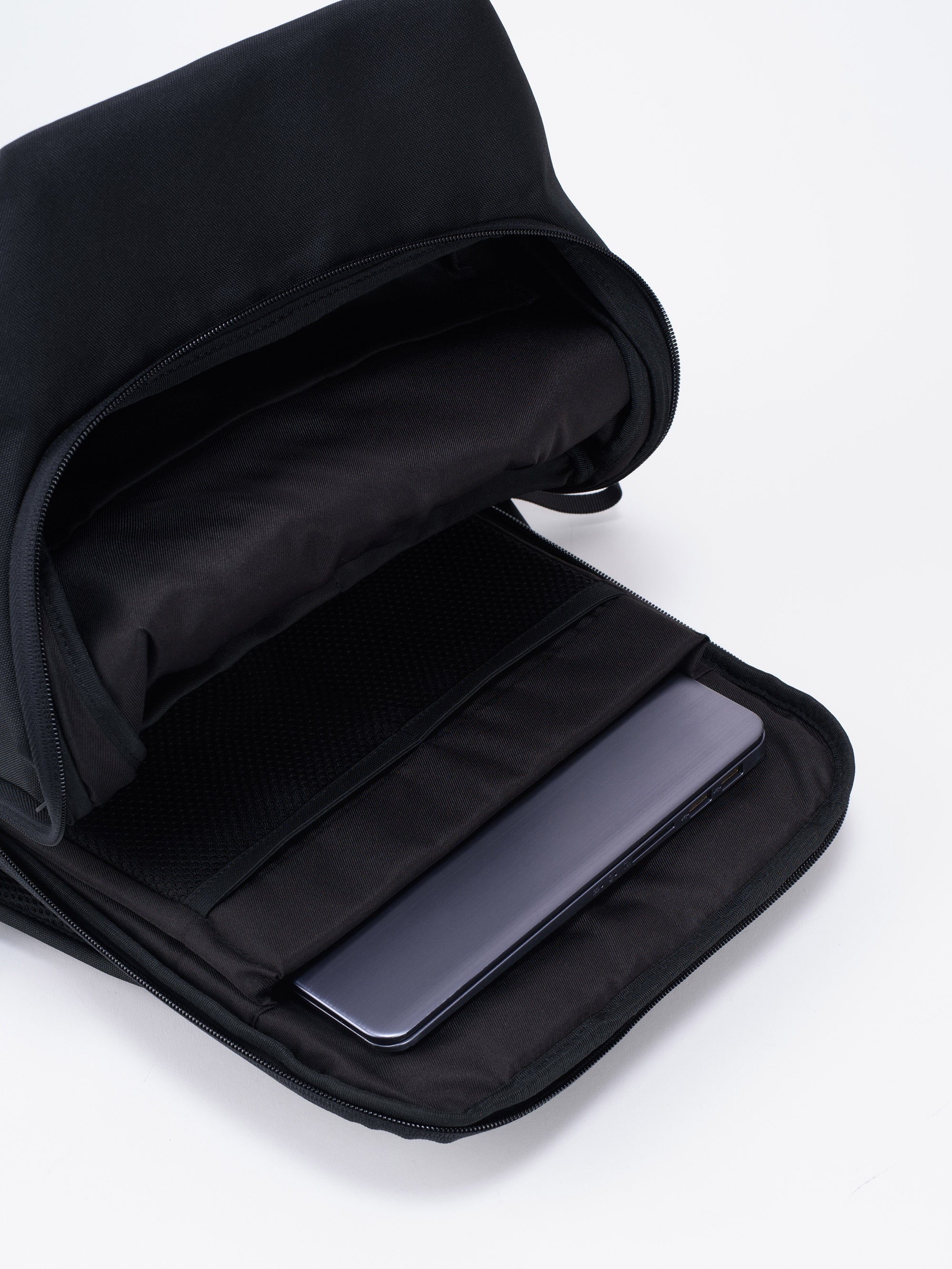 Cote & Ciel Saru Ecoyarn Backpack