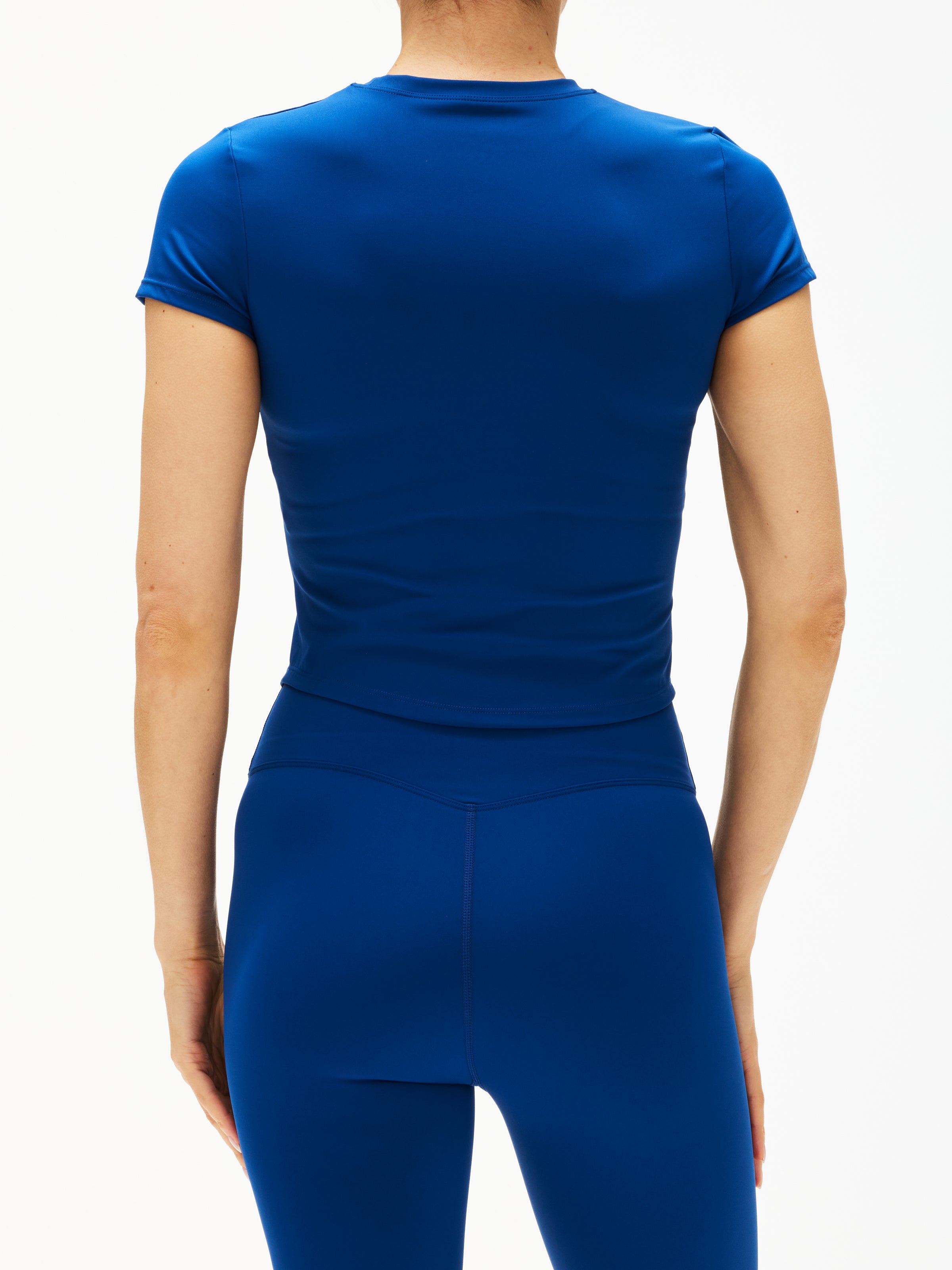 Adanola Ultimate Curved Hem Short Sleeve Top