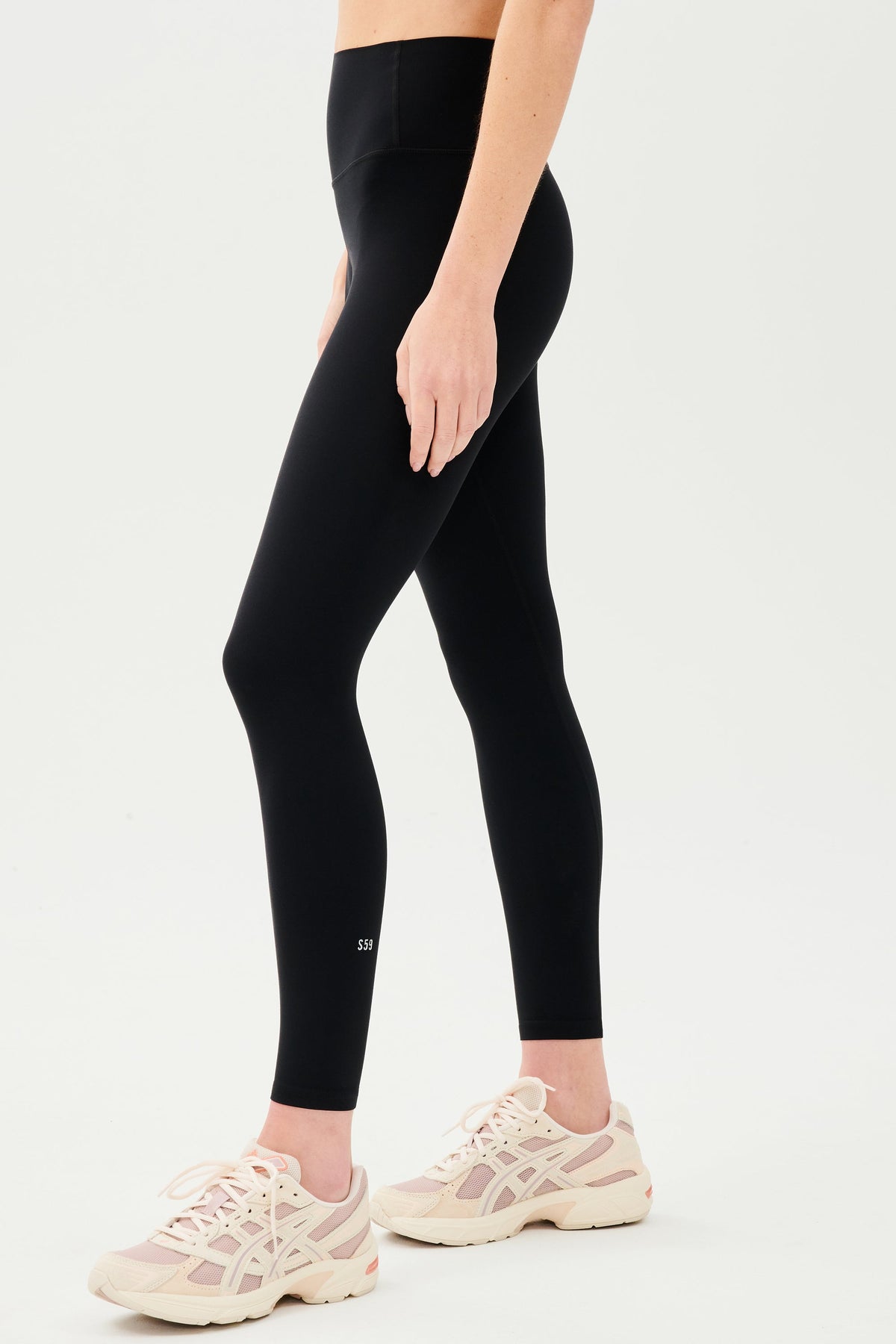 ALO Yoga, Pants & Jumpsuits, Alo Highwaist Cargo Legging Black Xs