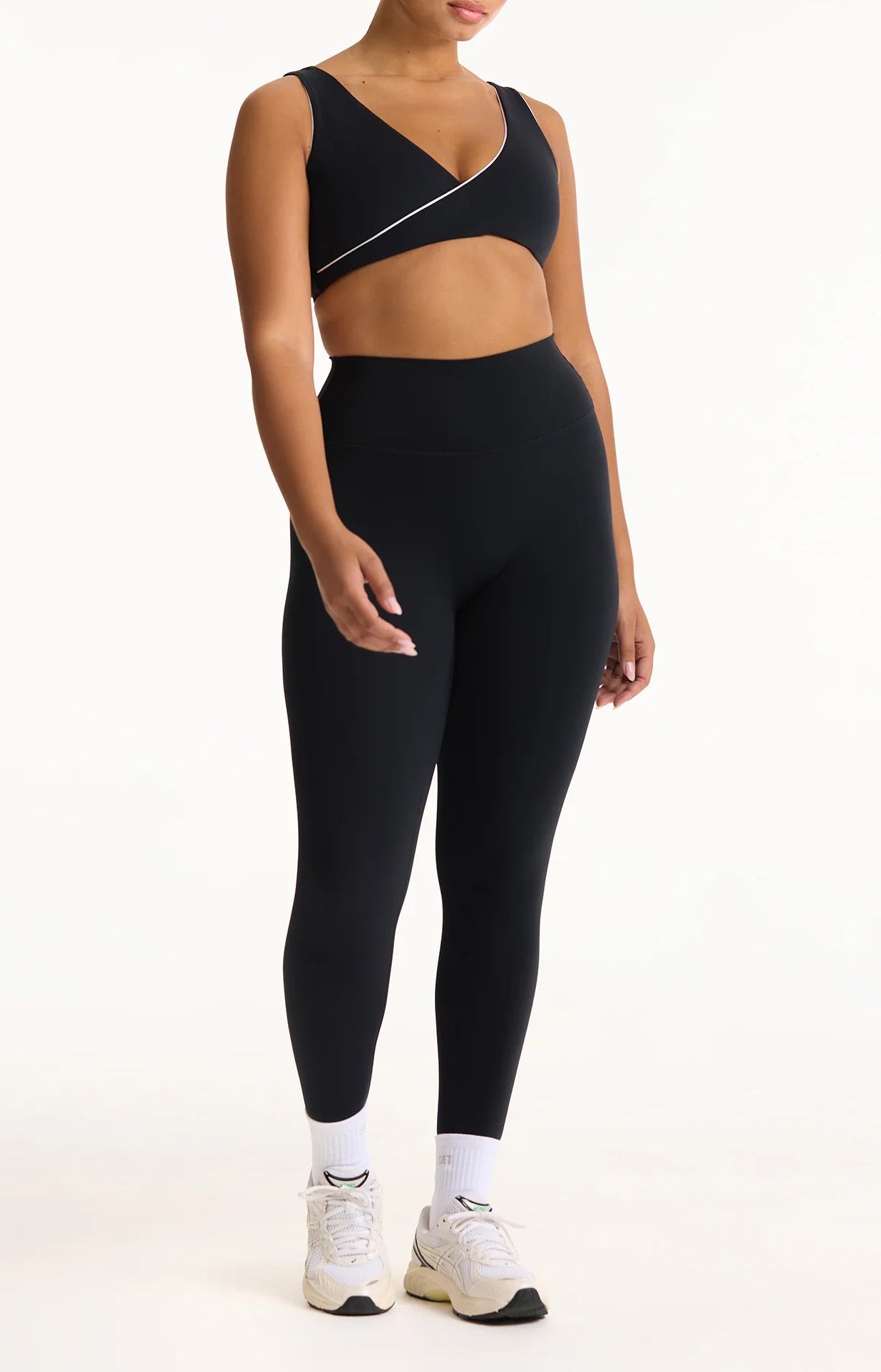 Set Active Airluxe™ Breathe Contrast Wrap Bra