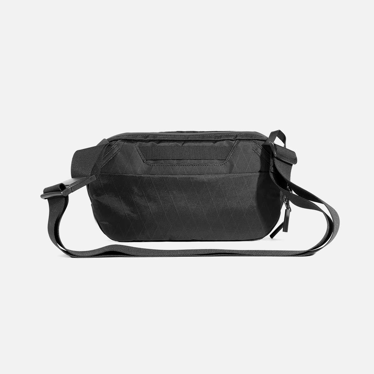 Day Sling 3 – The Shop at Equinox
