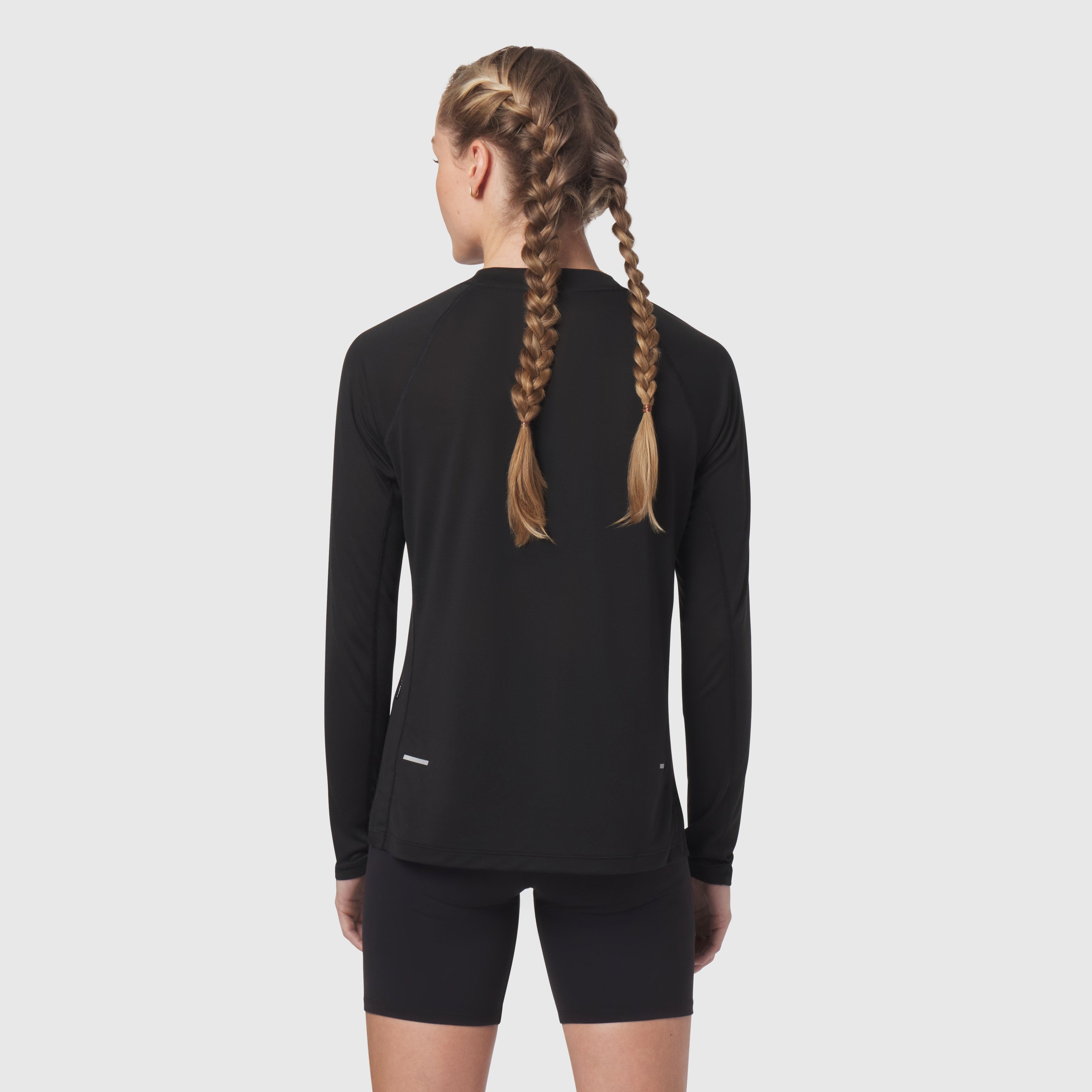 W052. Polartec® Delta Longsleeve - Black