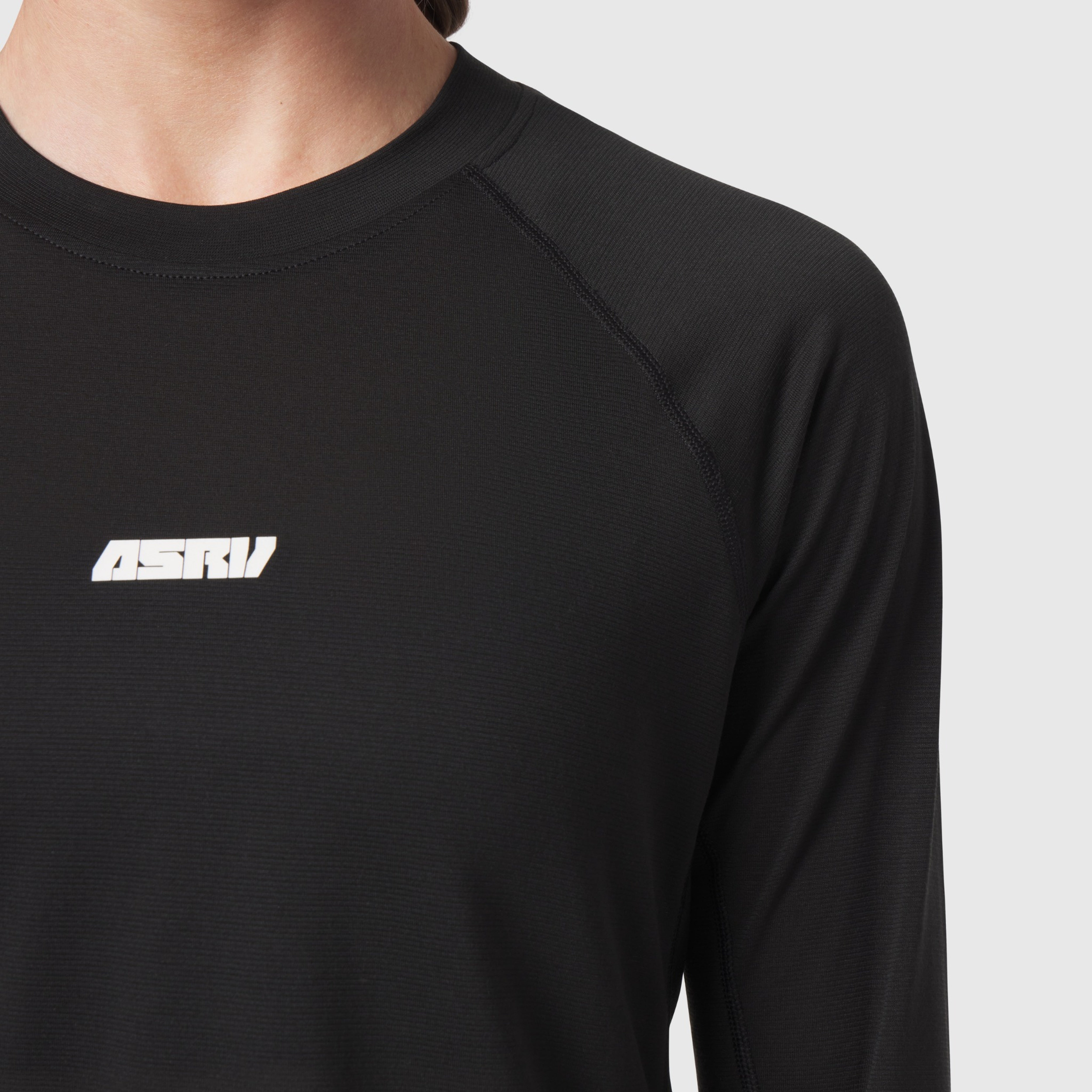 W052. Polartec® Delta Longsleeve - Black